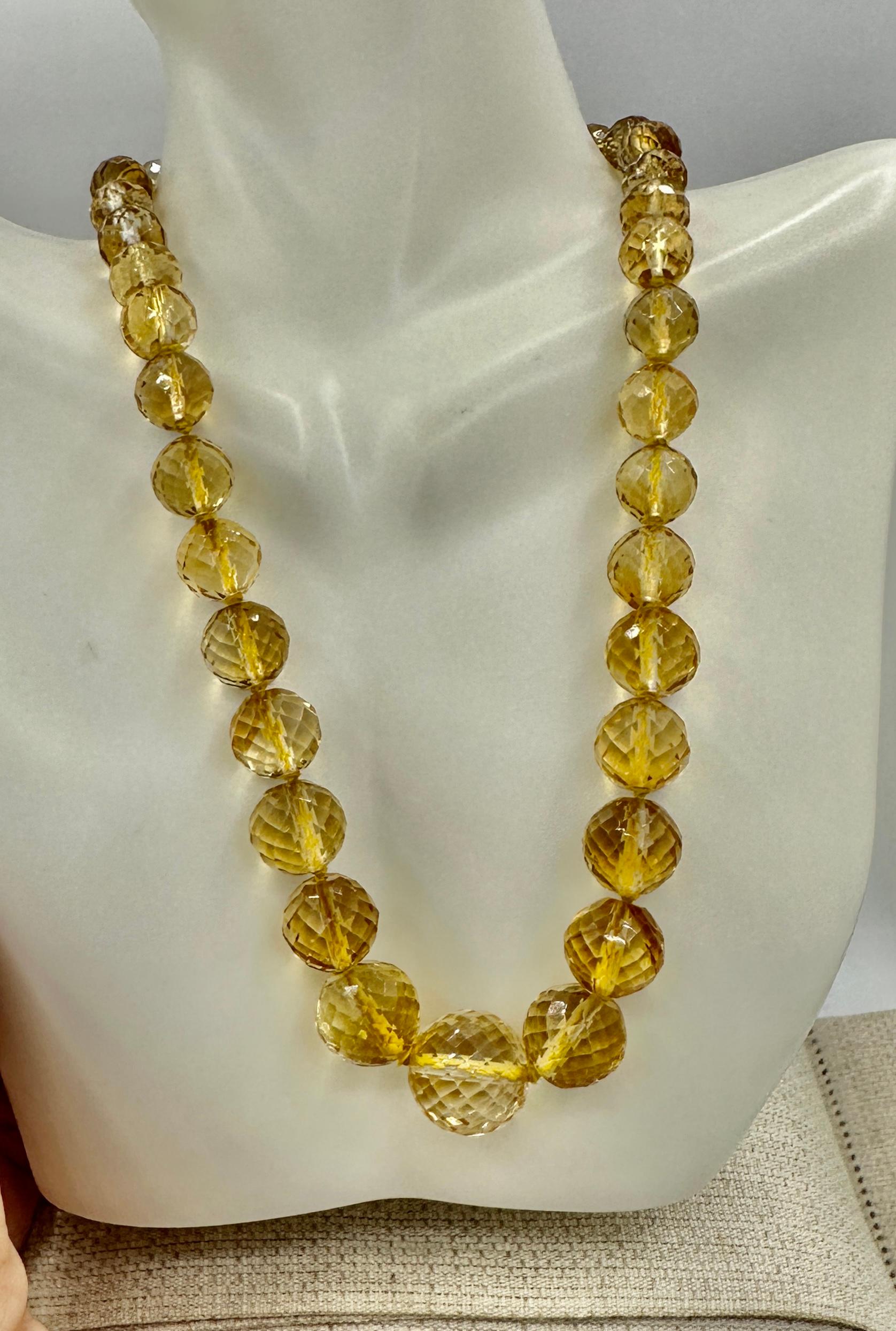Women's Art Deco Faceted Citrine Necklace Graduated Citrine Beads Gold Circa 1920 For Sale