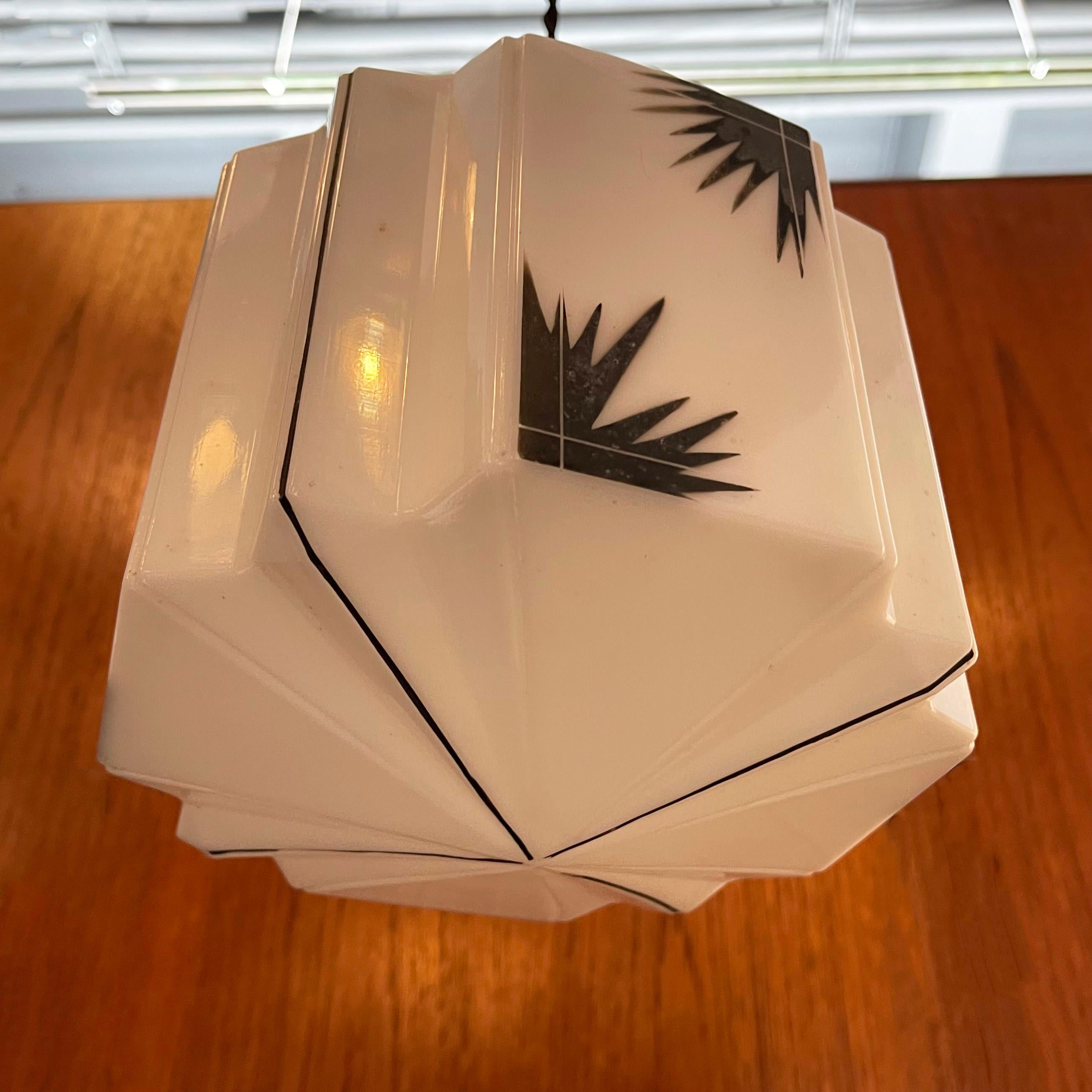 Art Deco Faceted Patterned Milk Glass Pendant Light In Good Condition For Sale In Brooklyn, NY