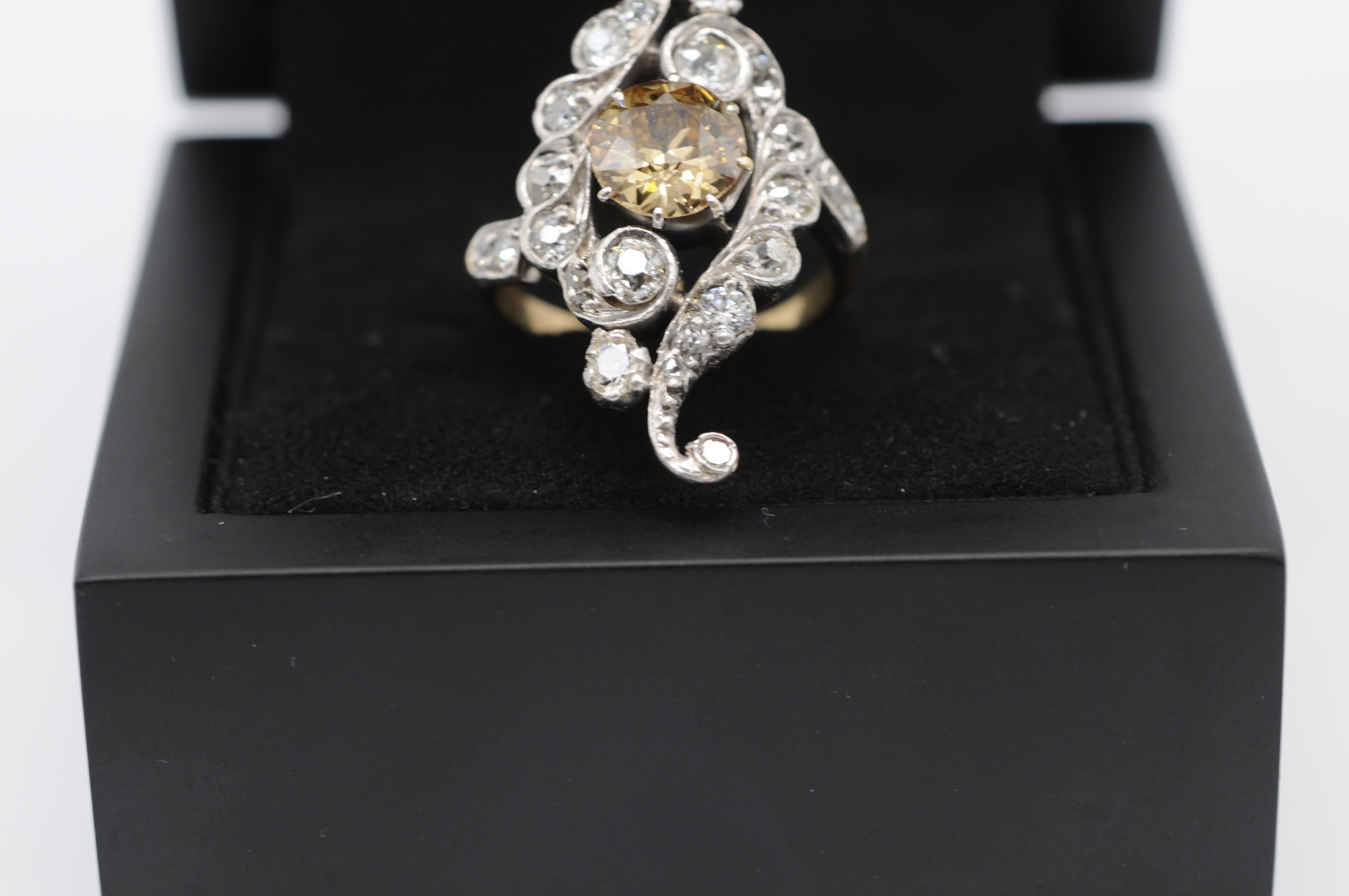 Art Deco Fancy brauner Diamant Ring in 18k Gold im Angebot 4