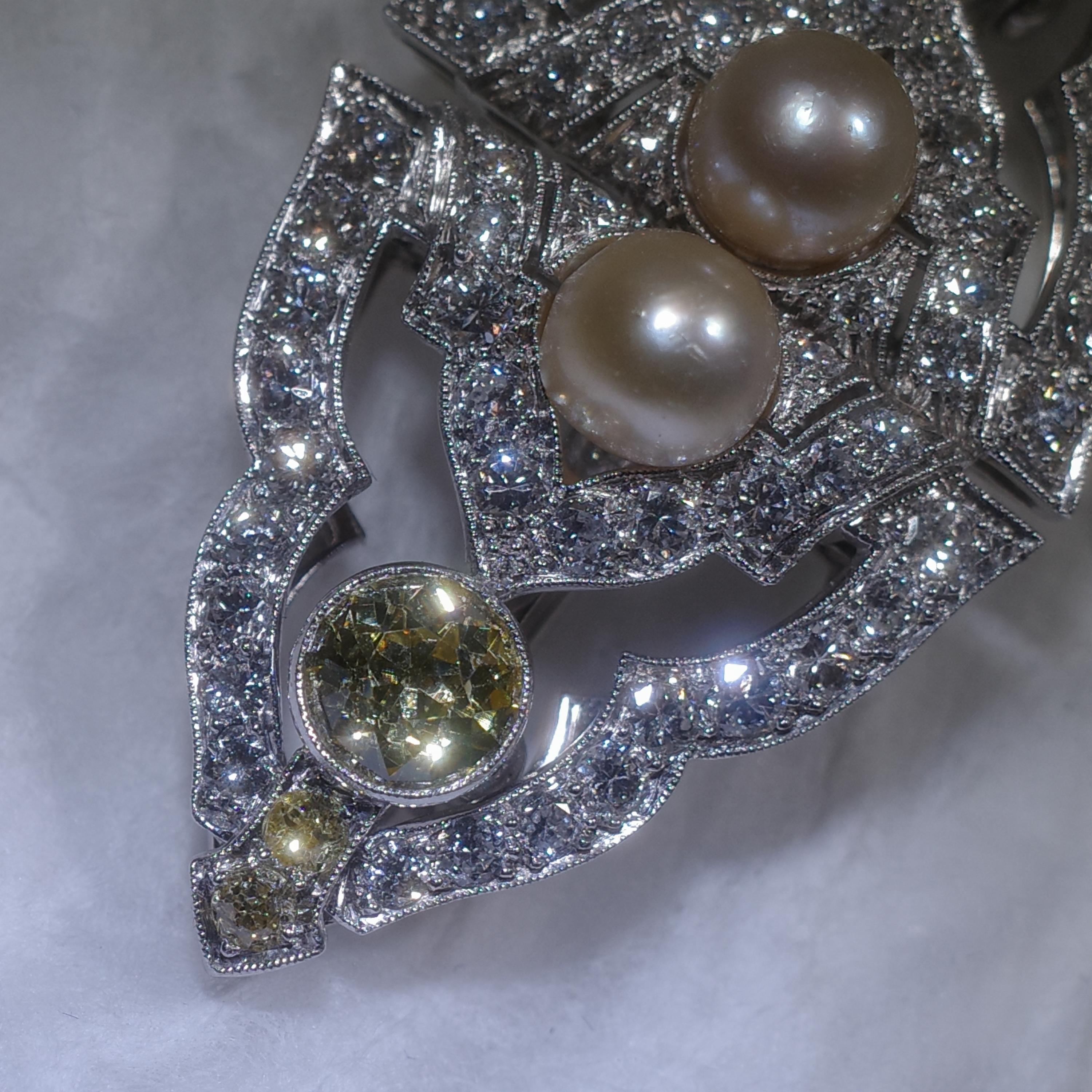 perla de diamante amarillo