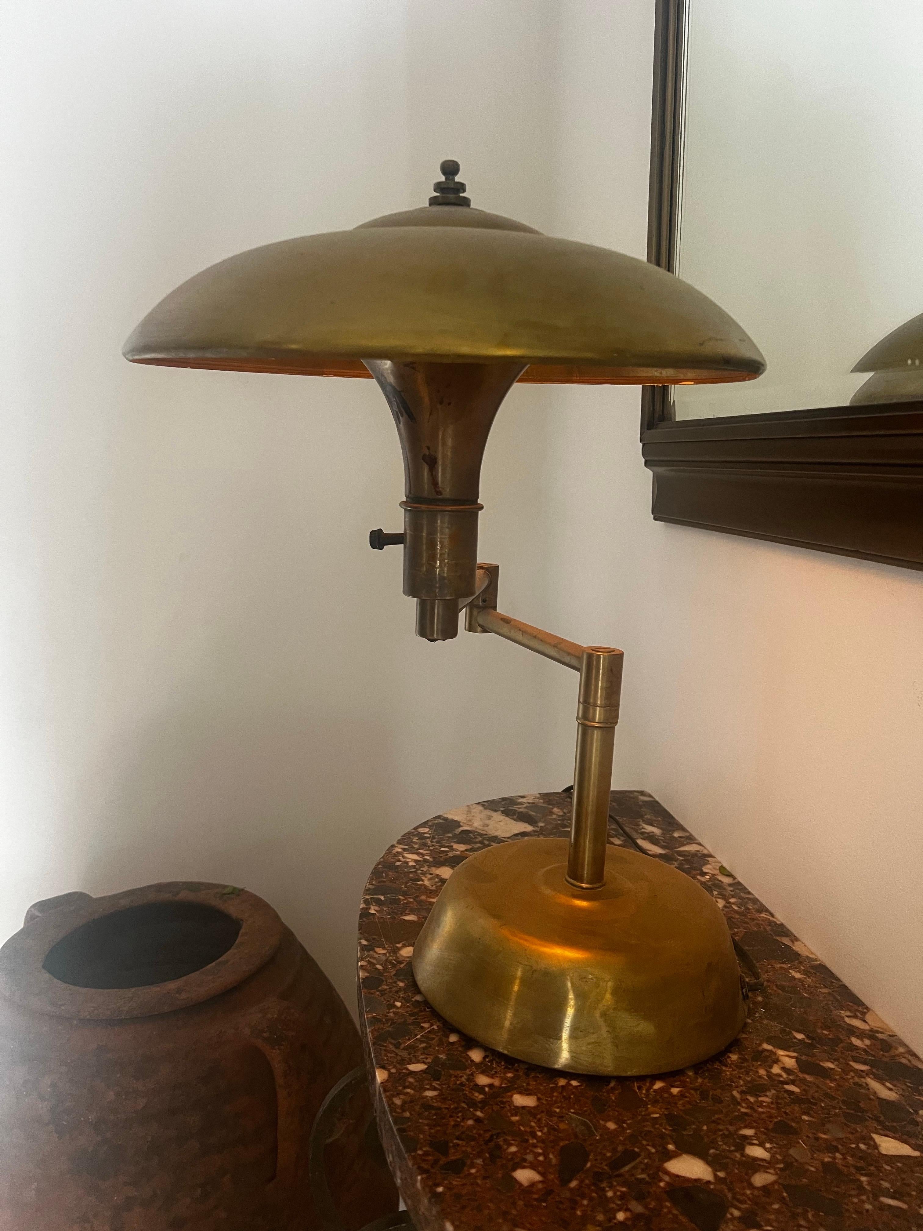 Lampe de bureau pivotante Art Déco Faries Guardsman - RARE paire disponible en vente 7