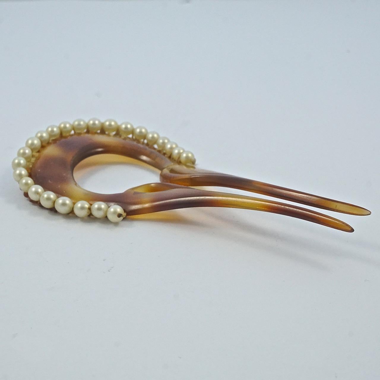 Women's or Men's Art Deco Faux Tortoiseshell Two Prong Hair Comb with Faux Pearls For Sale