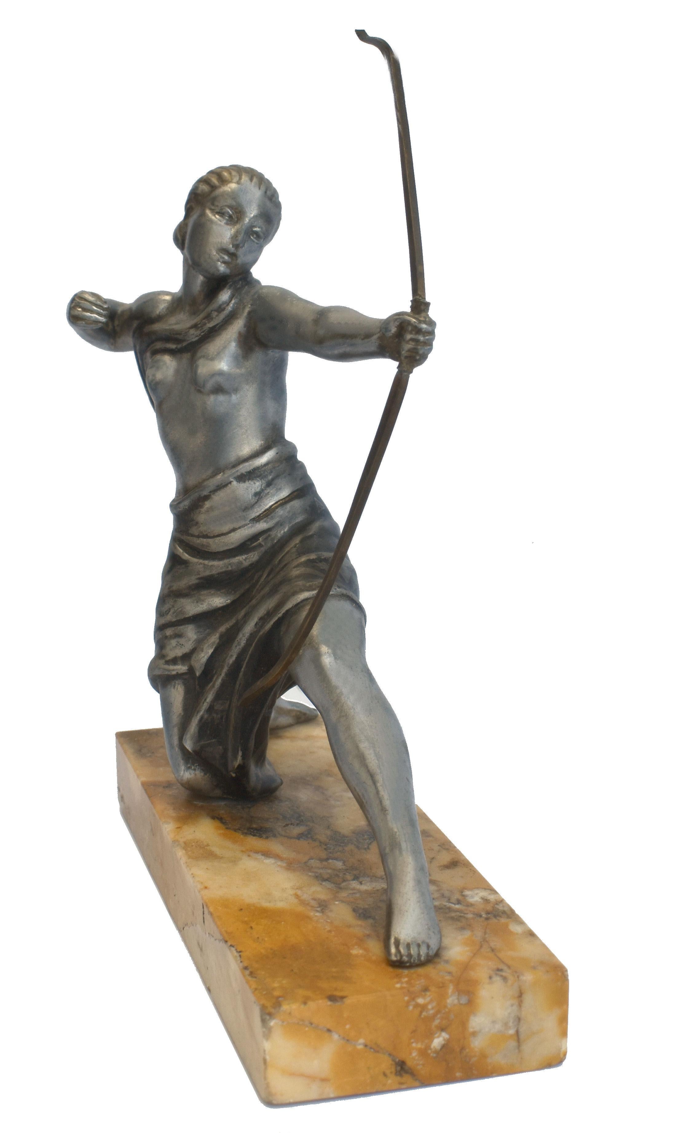 female archer statue