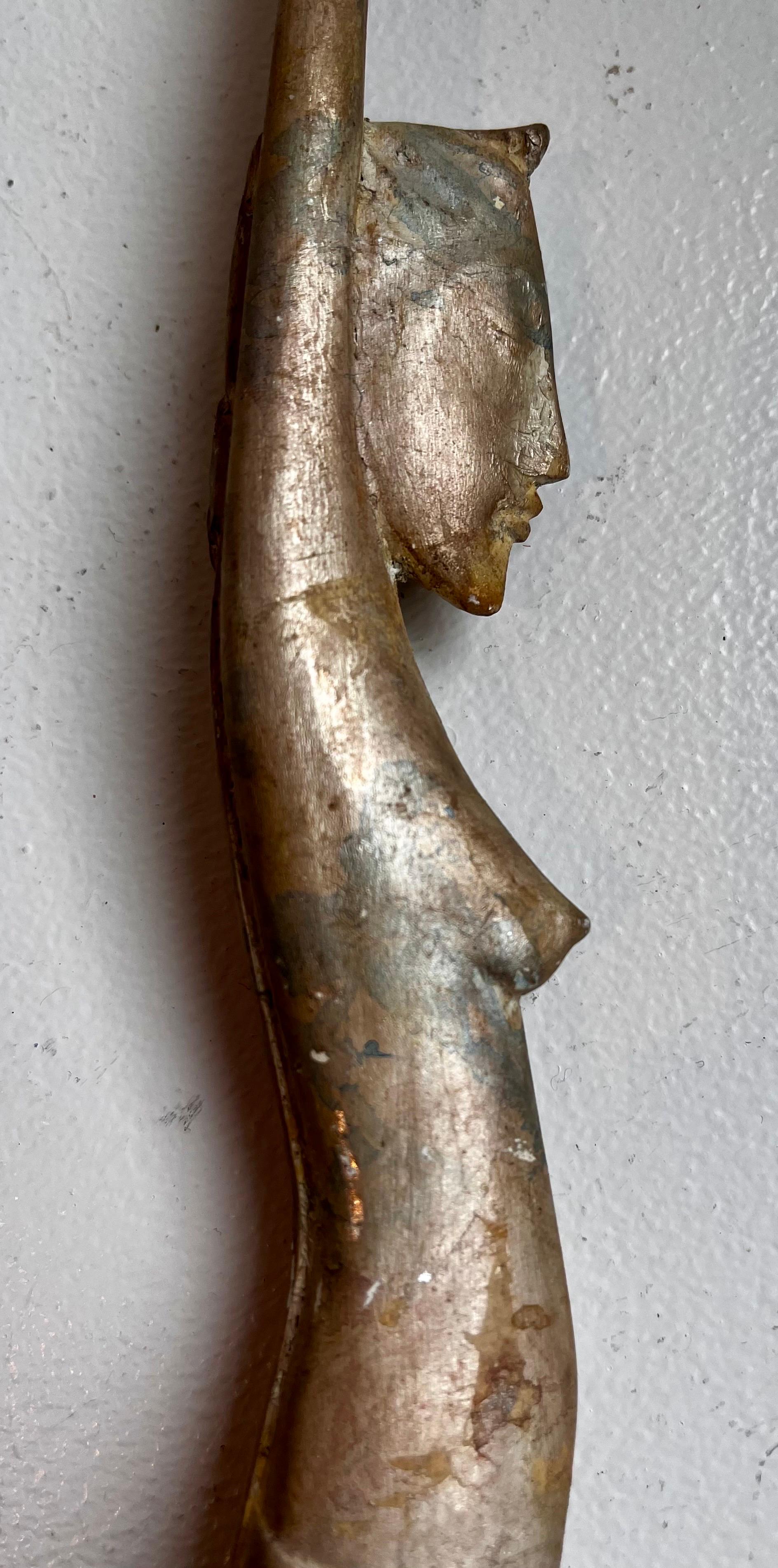 Scultura figurativa femminile Artistics su base in ottone e terazzo, artista sconosciuto in vendita 4