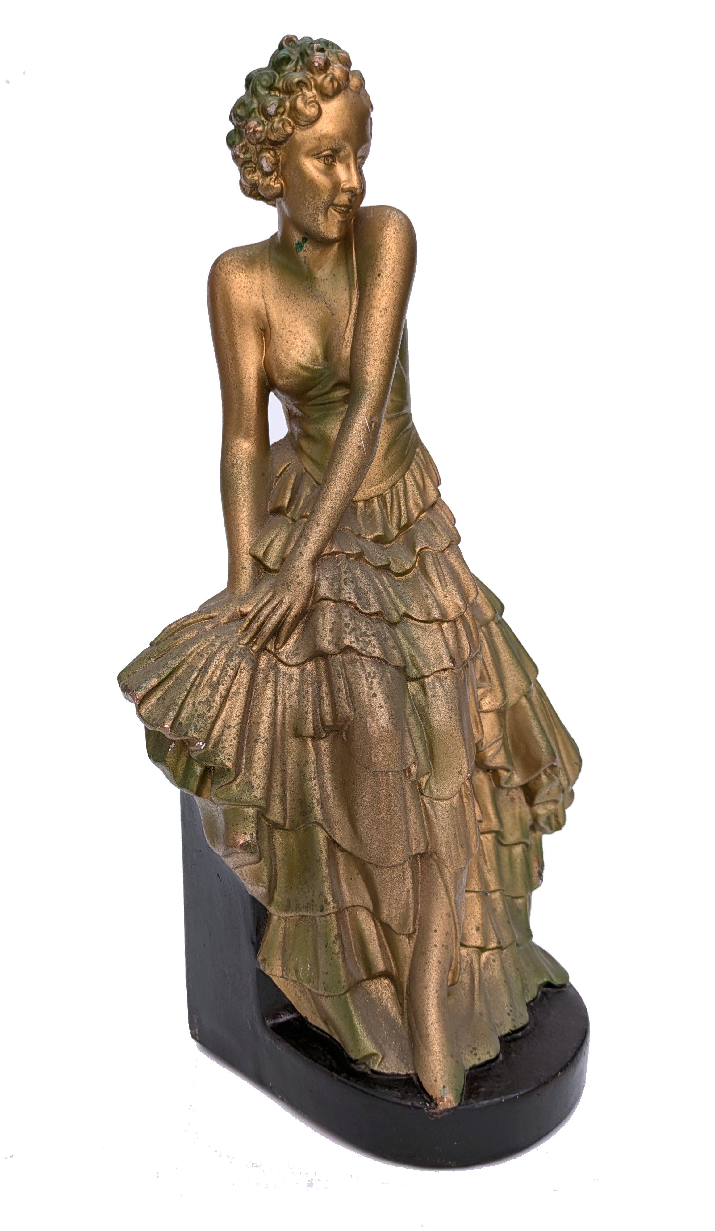 Figure féminine Art déco, Angleterre, vers 1930 en vente 3