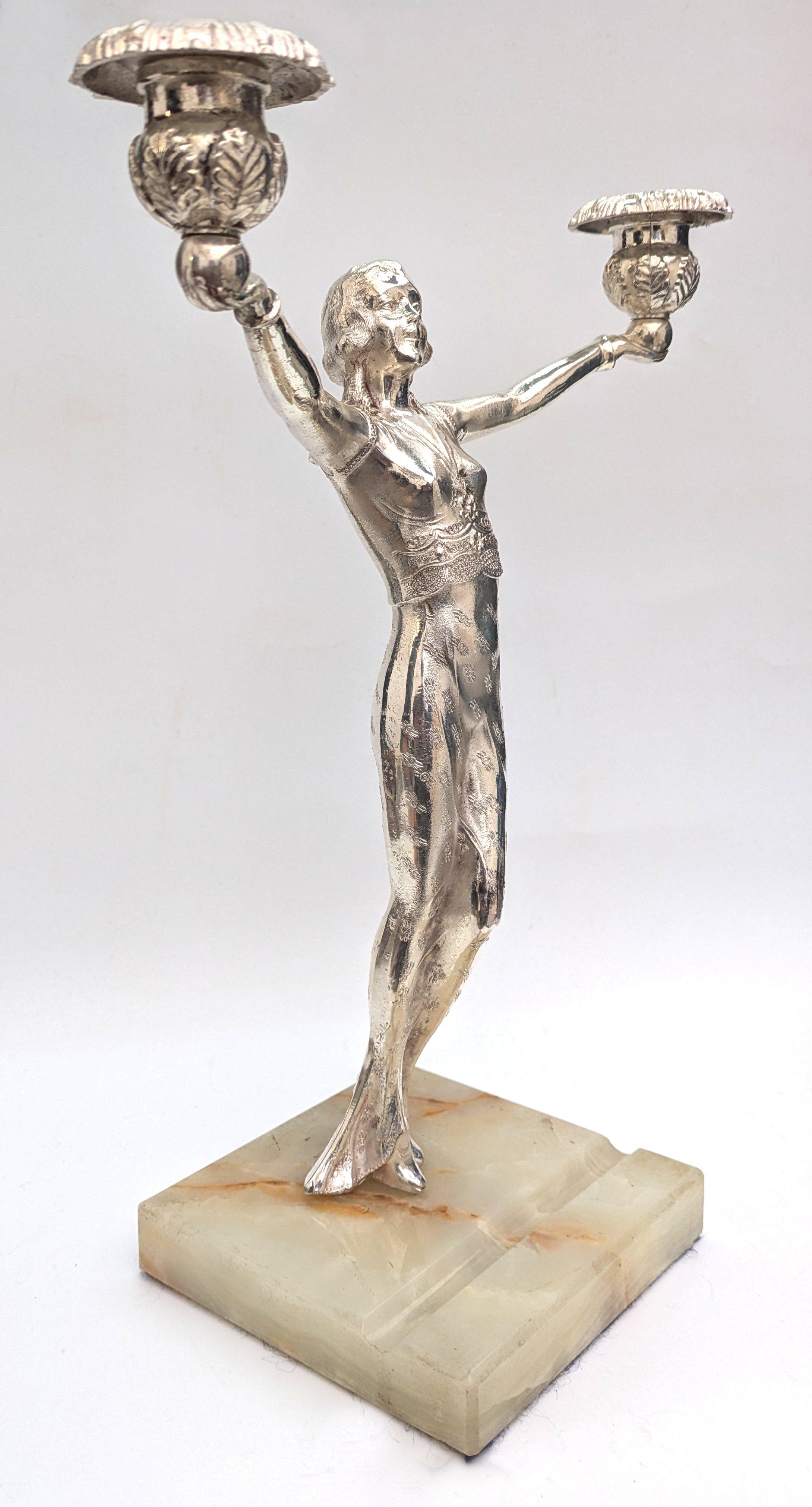 XX secolo Candelabro Art Deco femminile 'Hollywood' in spelta, 1930 ca. in vendita
