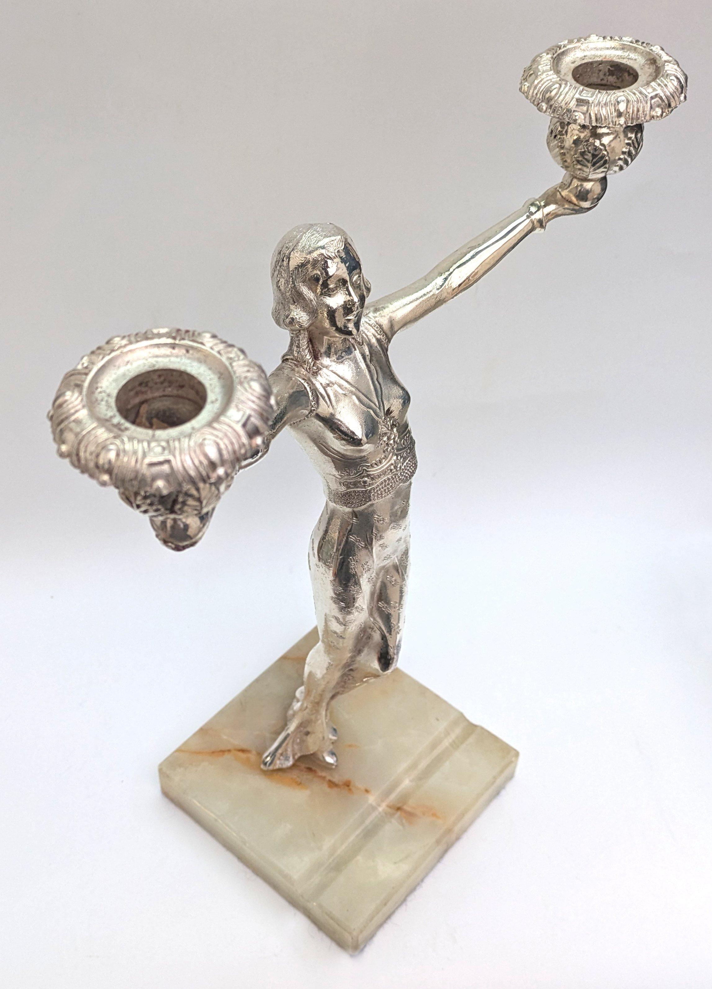 Onice Candelabro Art Deco femminile 'Hollywood' in spelta, 1930 ca. in vendita