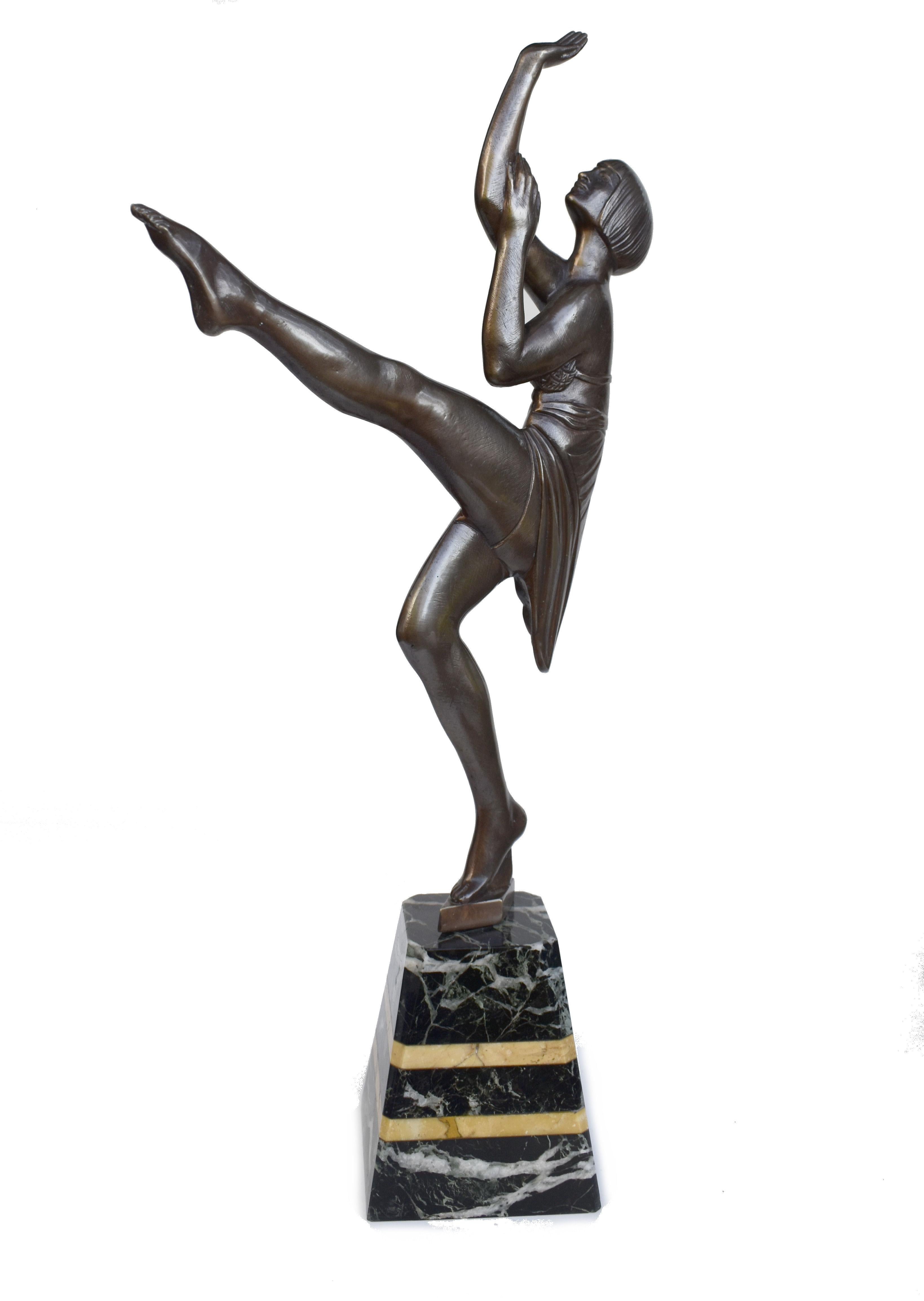 European Art Deco Female Two Dimensional Figural Dancer, c1930