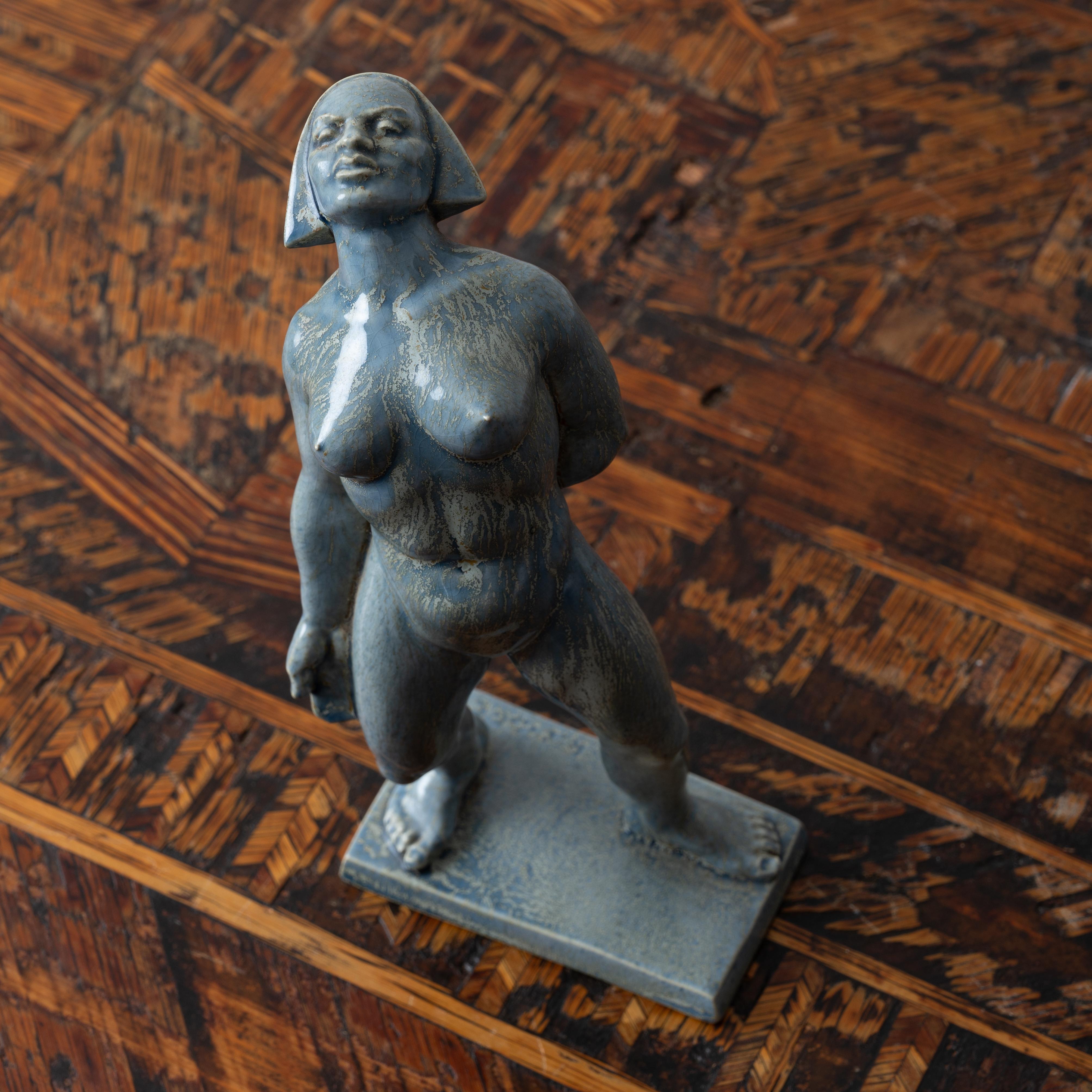 Scultura figurativa in ceramica Art Déco di Rosario R. Fiore, anni '30 in vendita 3