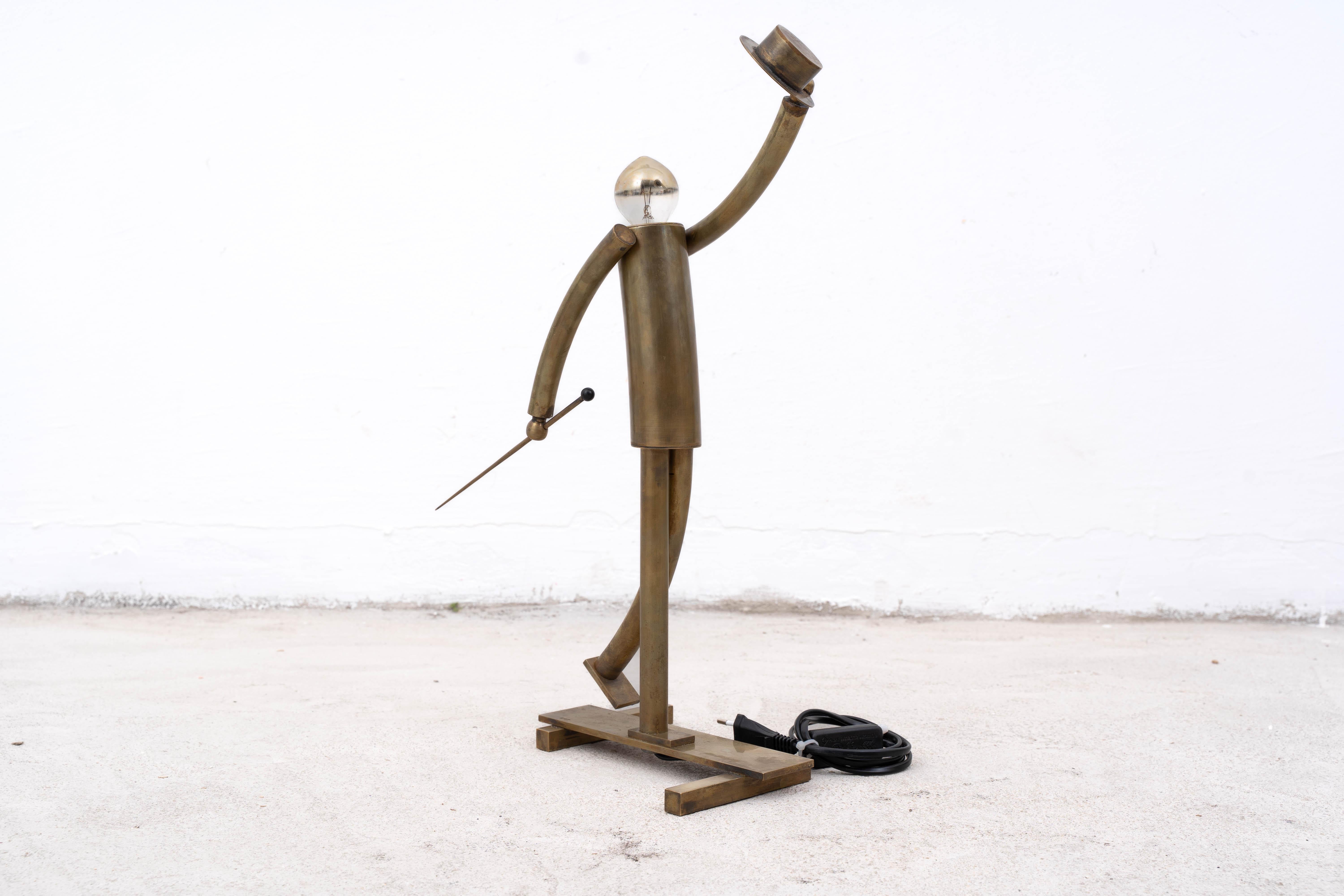 Art Deco Figural Gentleman Table Lamp, New York, 1930 In Fair Condition For Sale In Budapest, HU