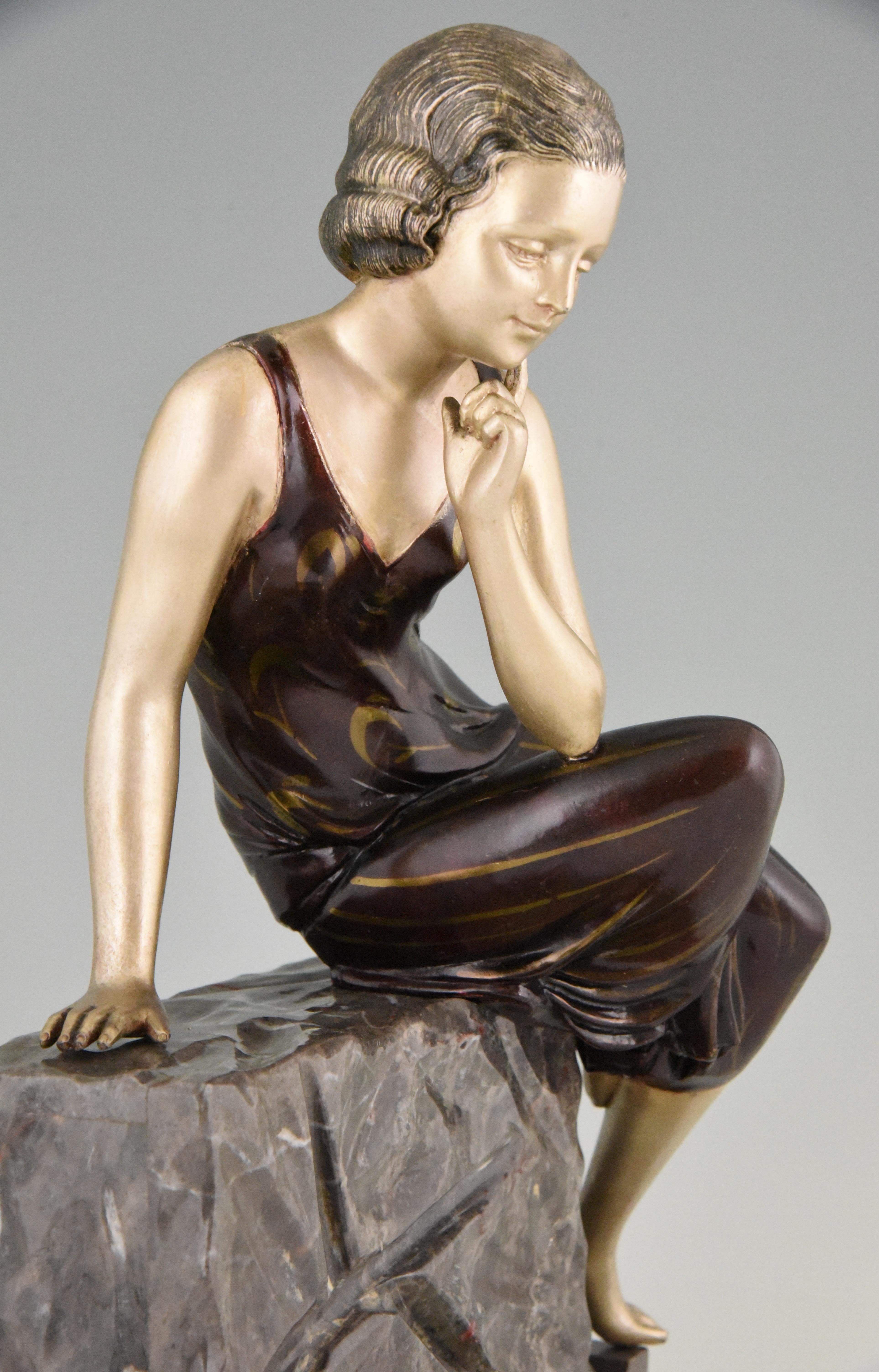 Art Deco Figural Lamp Sculpture Lady with Swan by Uriano, 1930 2
