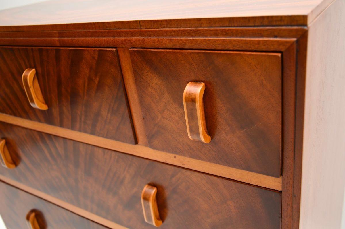 Art Deco Figured Walnut Chest of Drawers For Sale 5
