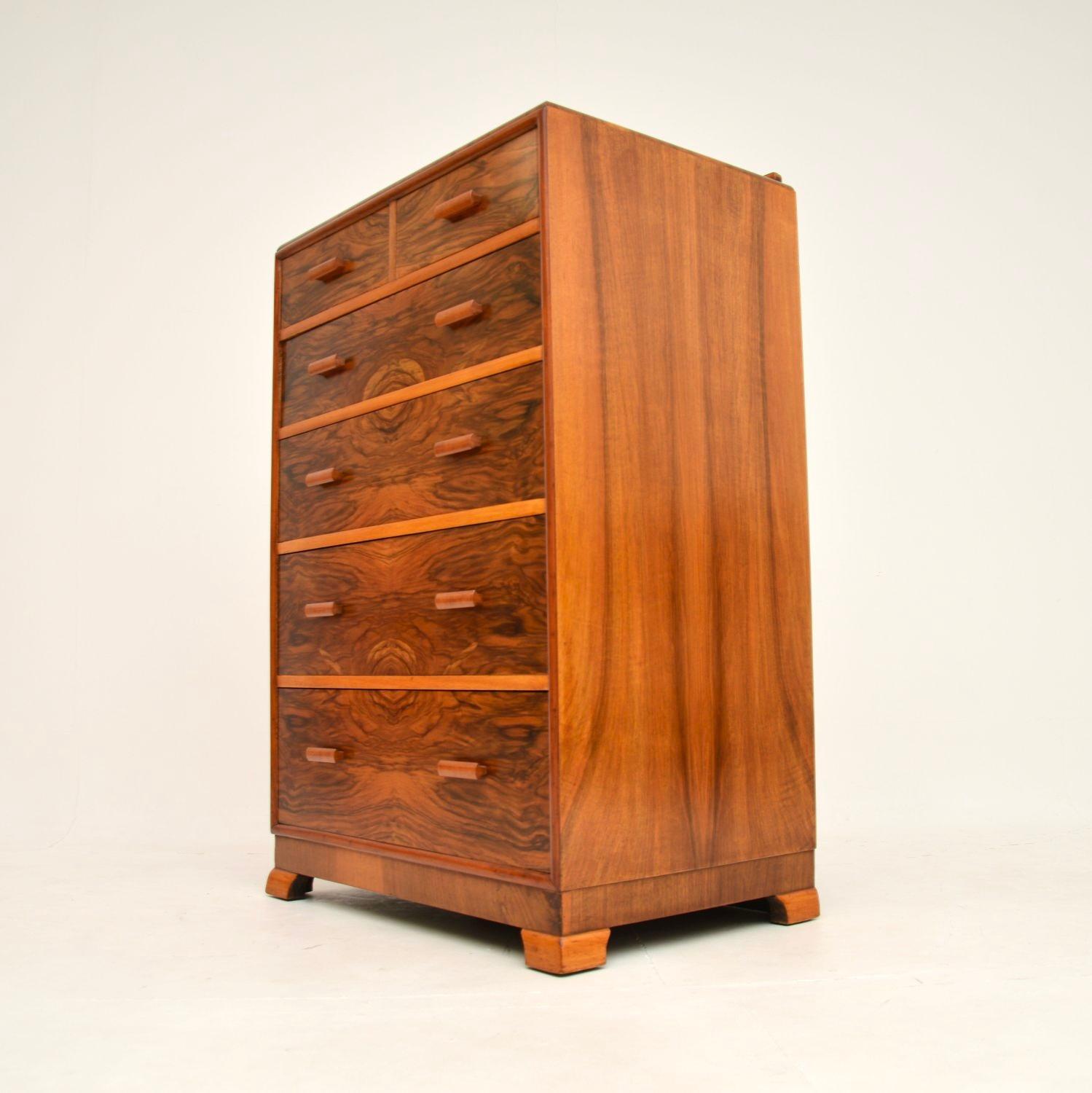 Art Deco Figured Walnut Chest of Drawers For Sale 1