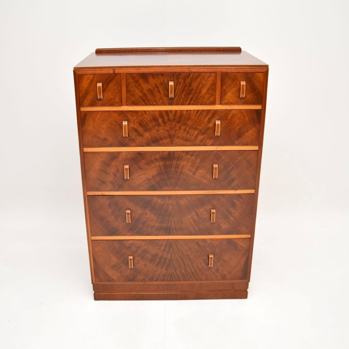 Art Deco Figured Walnut Chest of Drawers For Sale 1