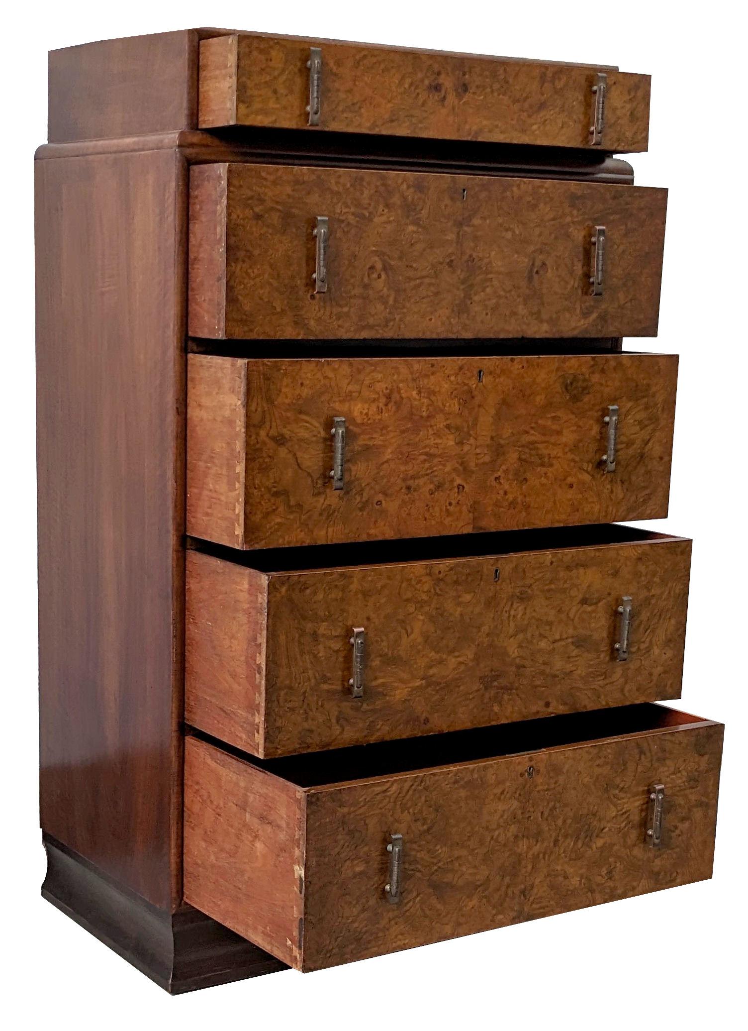 Art-déco-Kommode aus gemasertem Nussbaumholz mit fünf Schubladen, englisch, ca. 1930er Jahre (Chrom) im Angebot