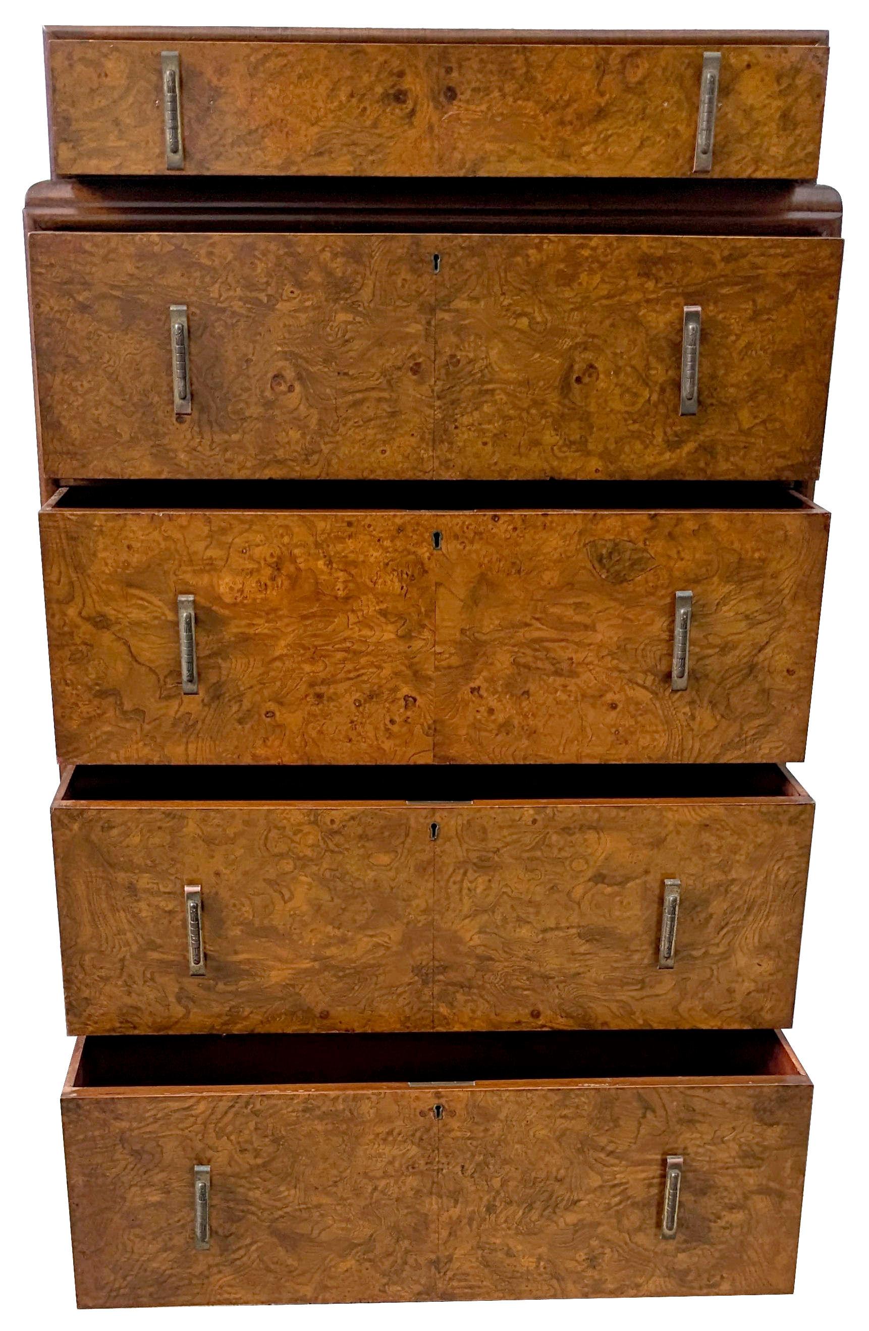 Art-déco-Kommode aus gemasertem Nussbaumholz mit fünf Schubladen, englisch, ca. 1930er Jahre im Angebot 1