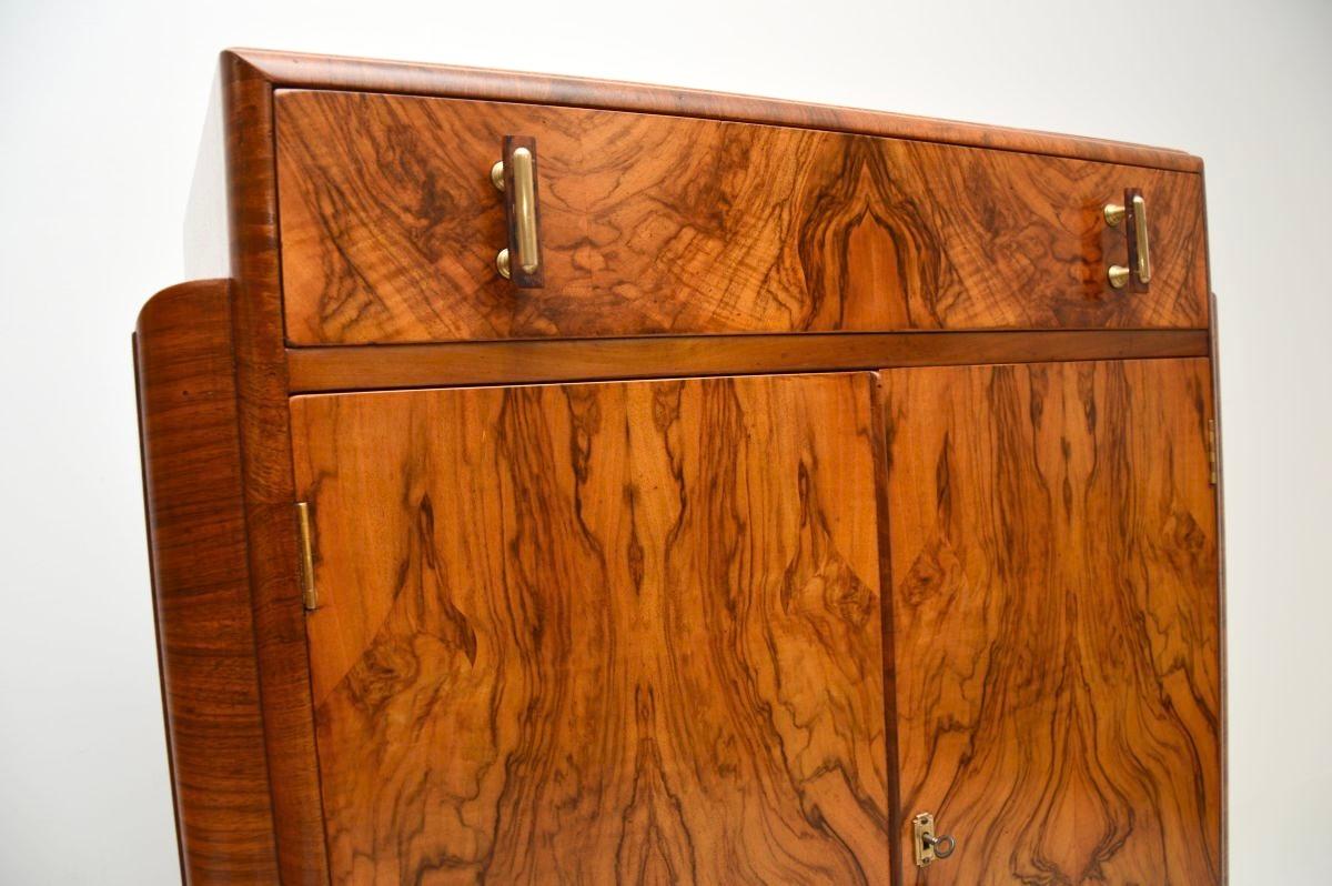 Armadio Compactum in noce figurato Art Déco in vendita 2