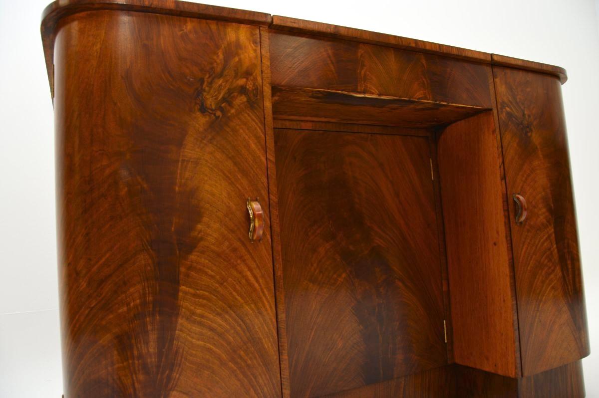 Tocador Art Déco de Nogal Figurado en venta 4