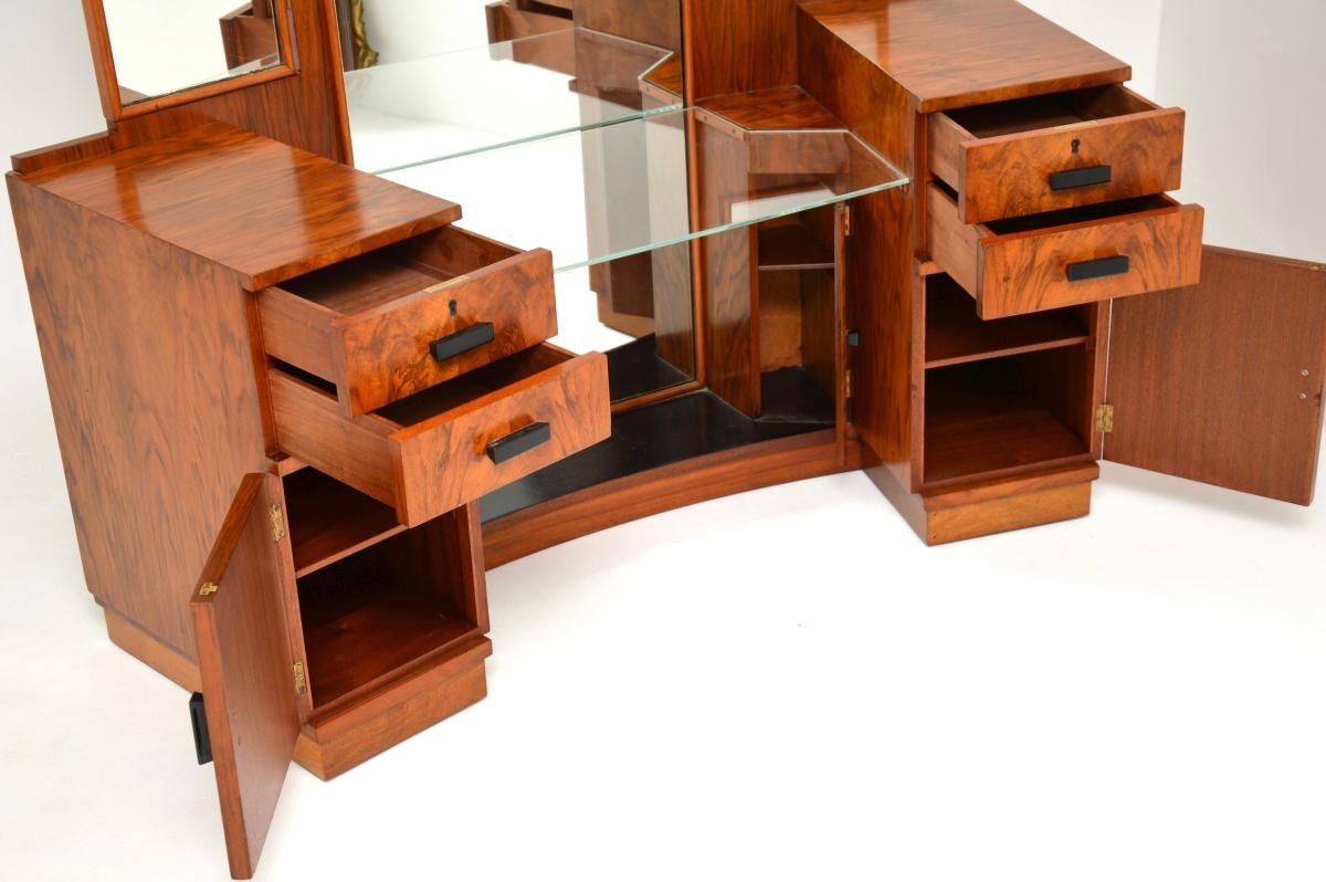 Art Deco Figured Walnut Dressing Table For Sale 3
