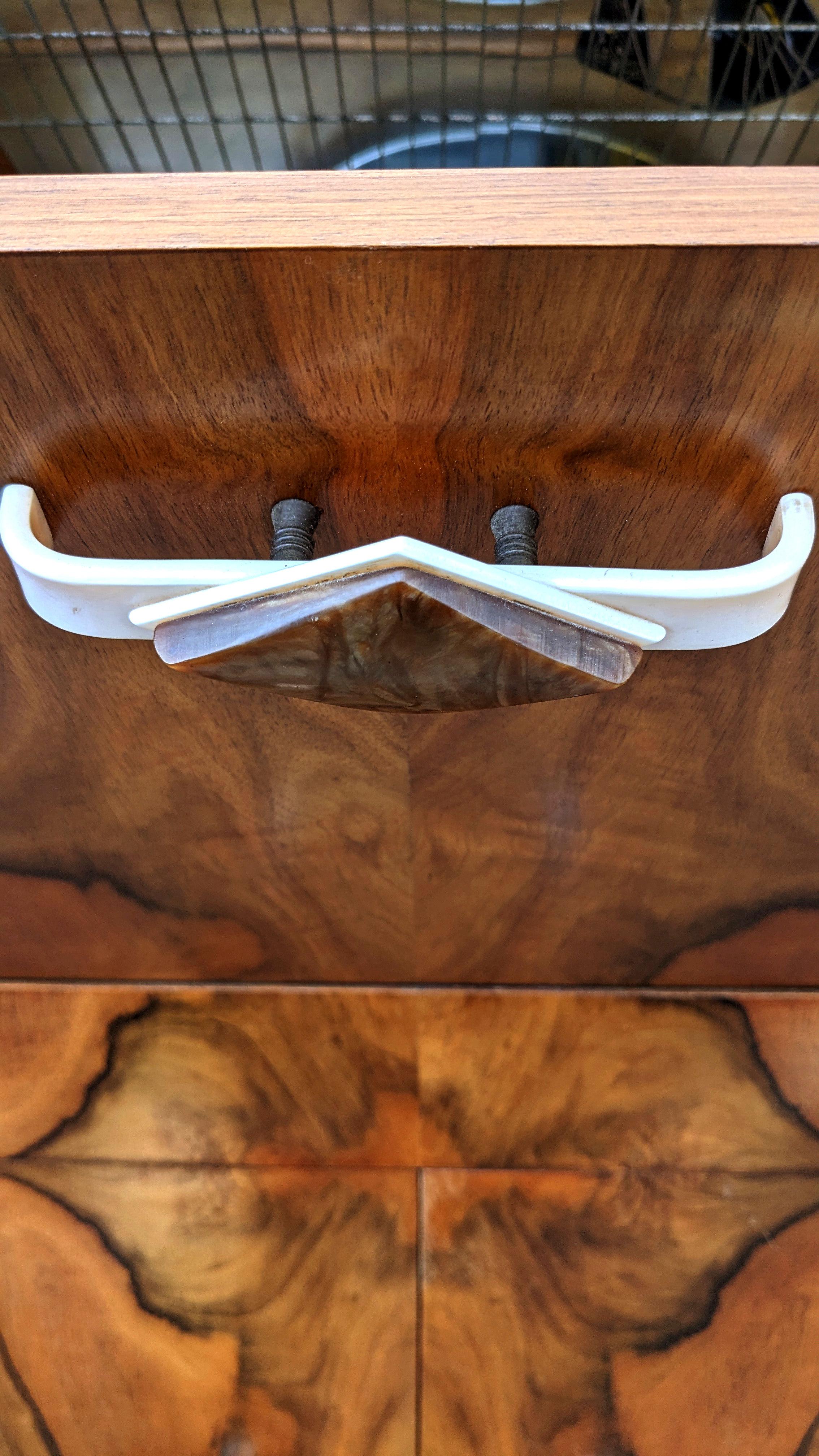 Art Deco Figured Walnut Dry Bar Cocktail Cabinet, English, c1930 2