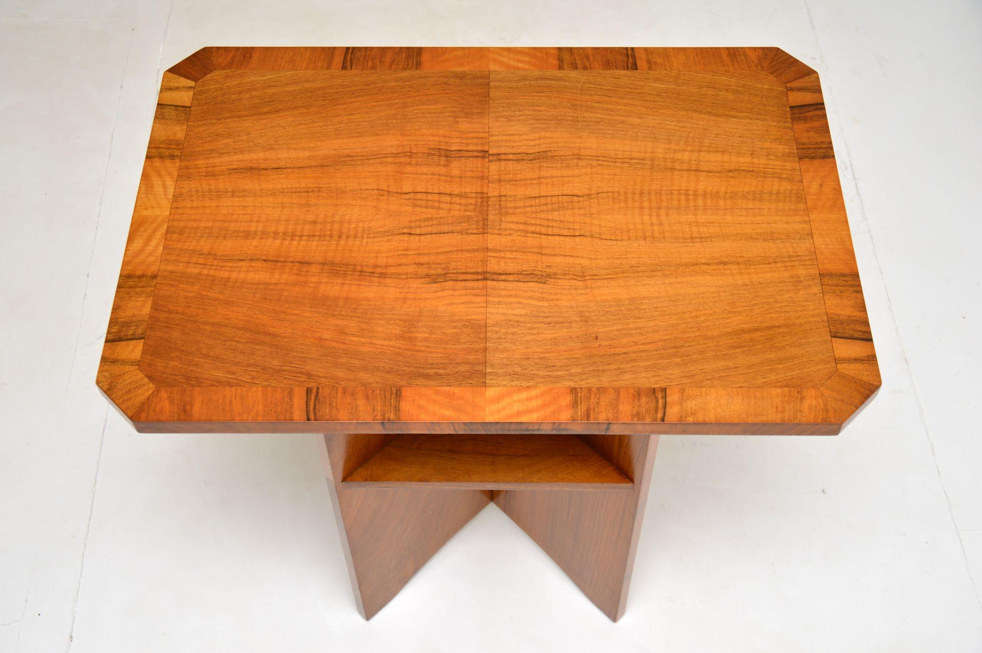 Art Deco Figured Walnut Occasional Side Table In Good Condition In London, GB