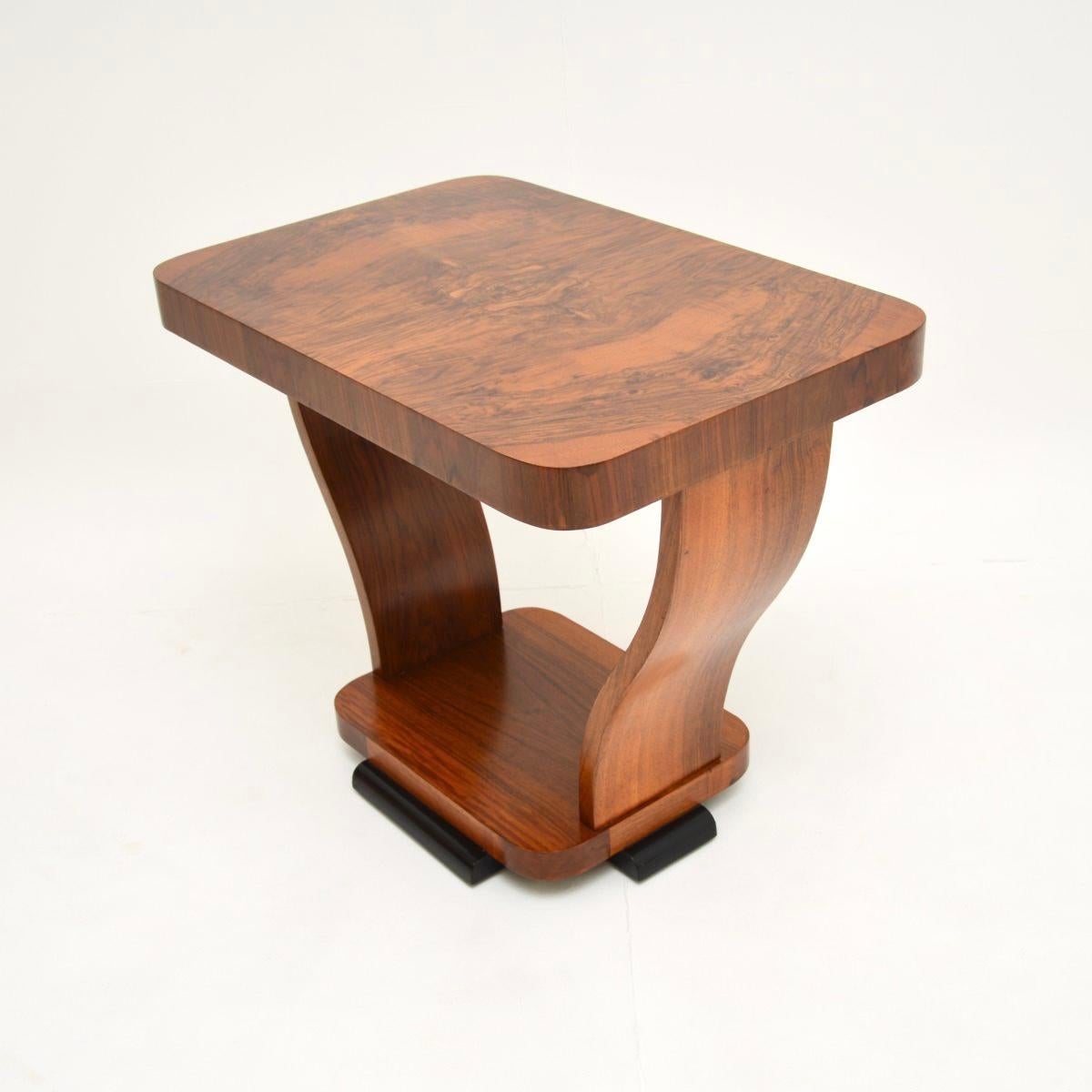 Art Deco Figured Walnut Occasional Side Table In Good Condition For Sale In London, GB