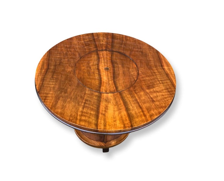 Art Deco Figured walnut patent pop up cocktail/drinks table For Sale at