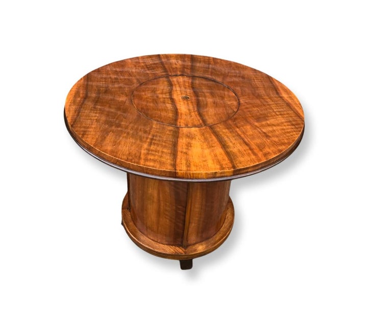 Art Deco Figured walnut patent pop up cocktail/drinks table For Sale at