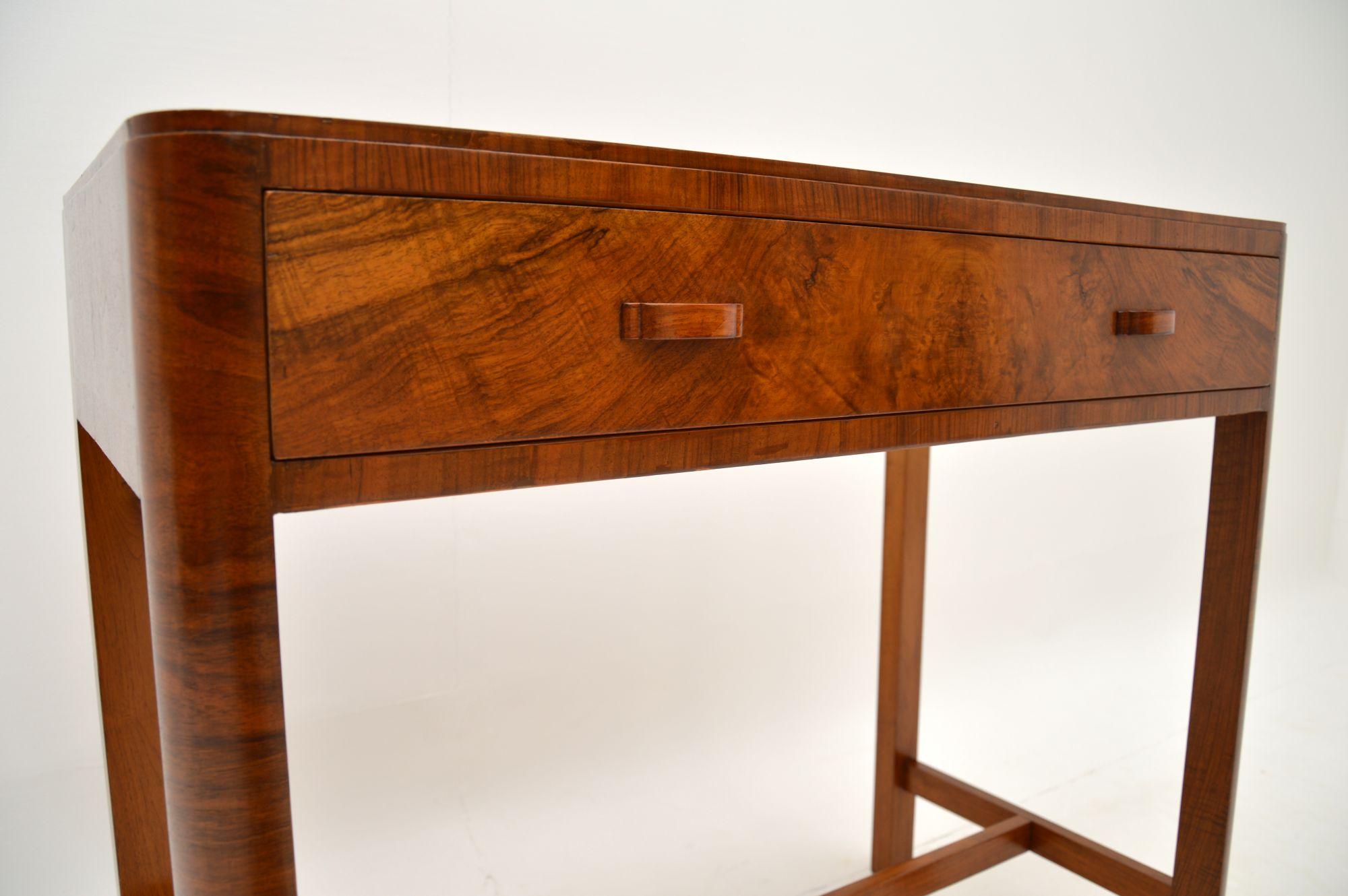 Art Deco Figured Walnut Side Table by Heal’s 1
