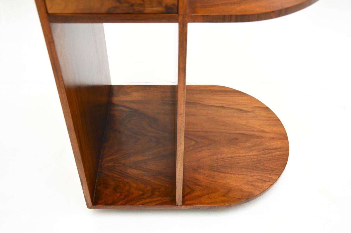 Art Deco Figured Walnut Side Table For Sale 7