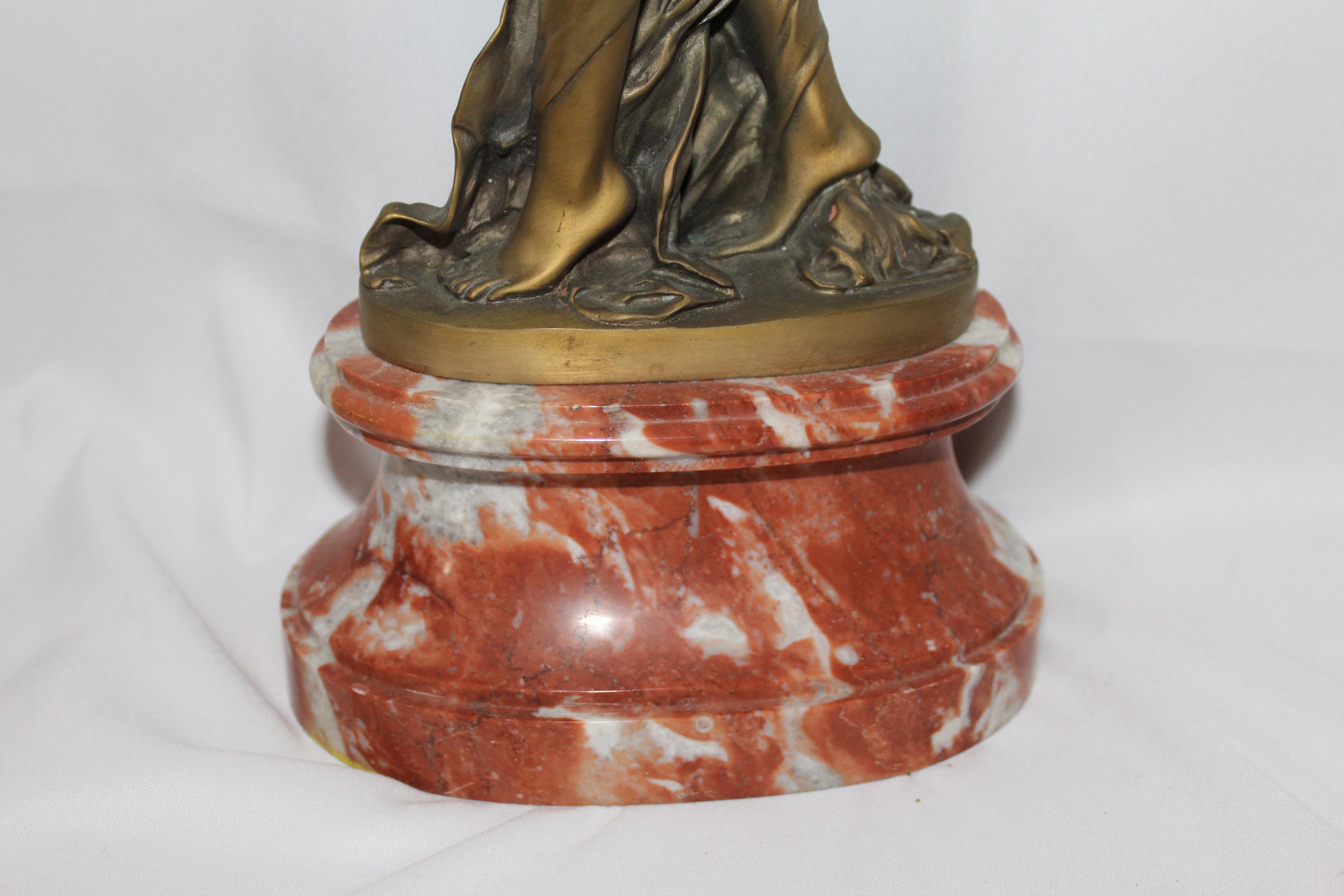 A fine detailed casting of a dancer by the artist dh Chiparus, has the mark on the base plate. All solid marble base. After the original and is super detailed and patina finish. A heavy casting. Difficult to find this quality, not made in Asia! May