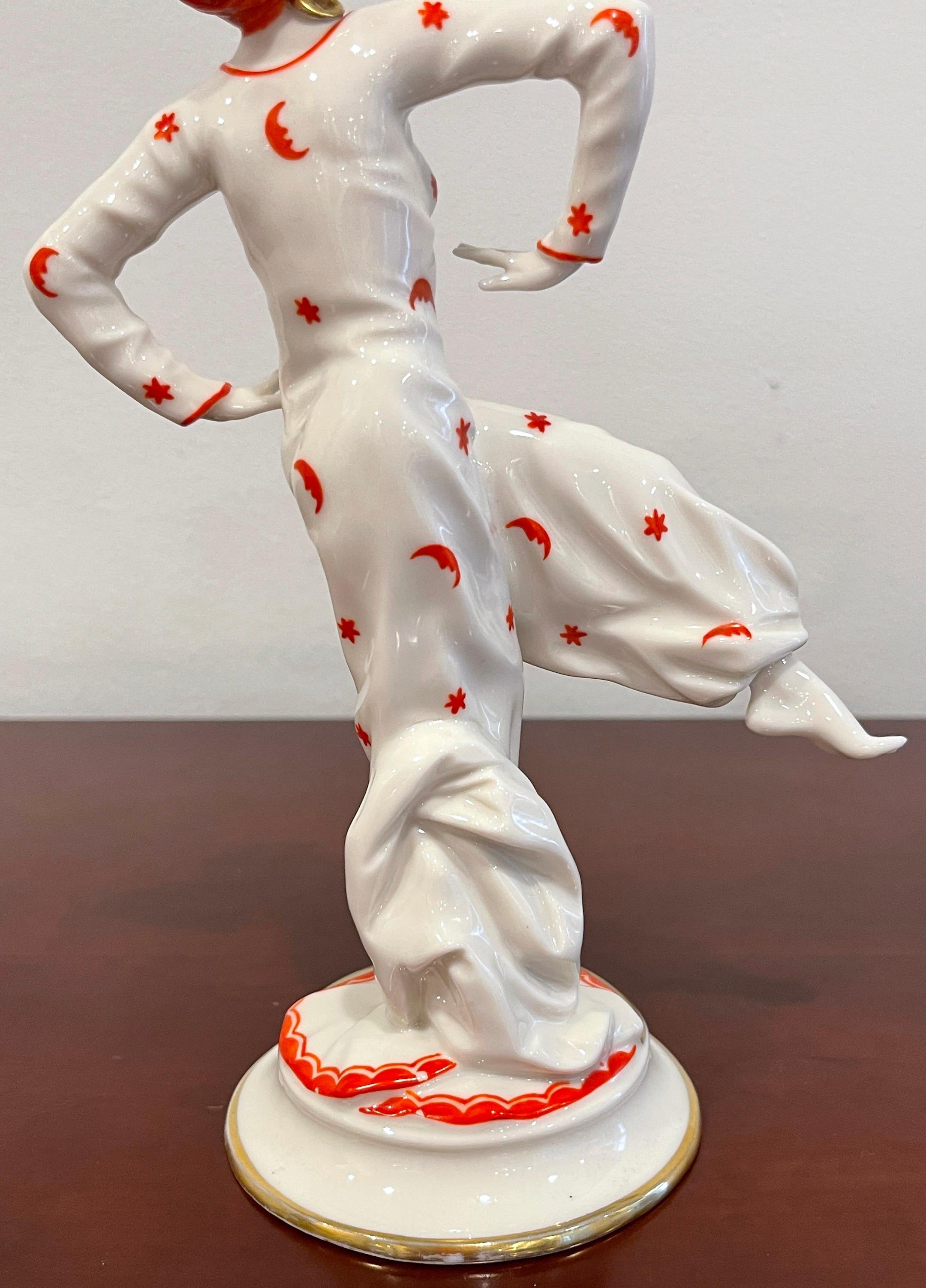 Art Deco Figurine of 'Mata Hari' by Capodimonte / Naples Porcelain Company For Sale 3