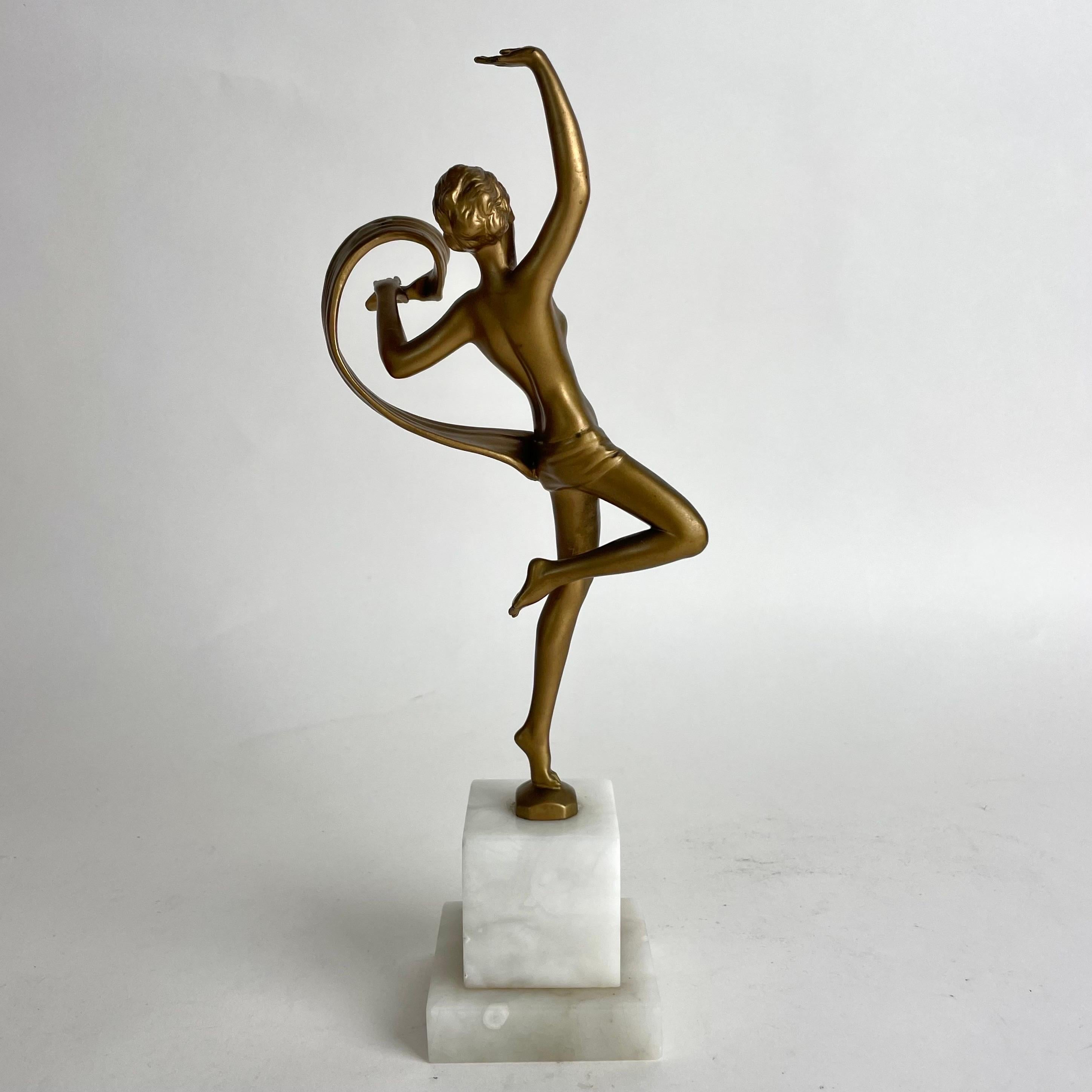 Art Déco Statuetta Art Deco di giovane ballerina, metallo bronzato e marmo, anni '20-'30 in vendita