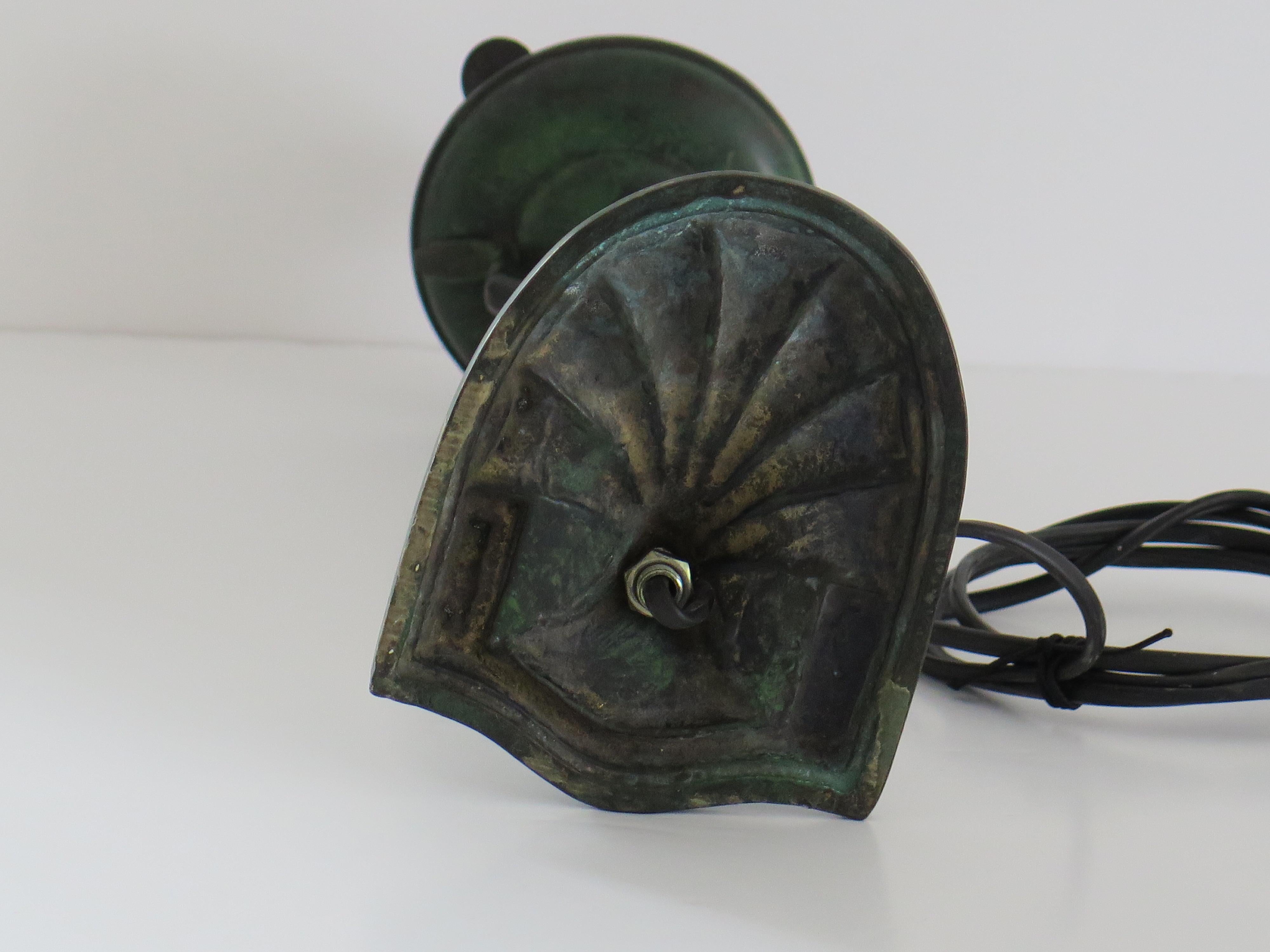 Art Deco Lady Figurine Table Lamp Bronze Sculpture, French circa 1930 For Sale 10