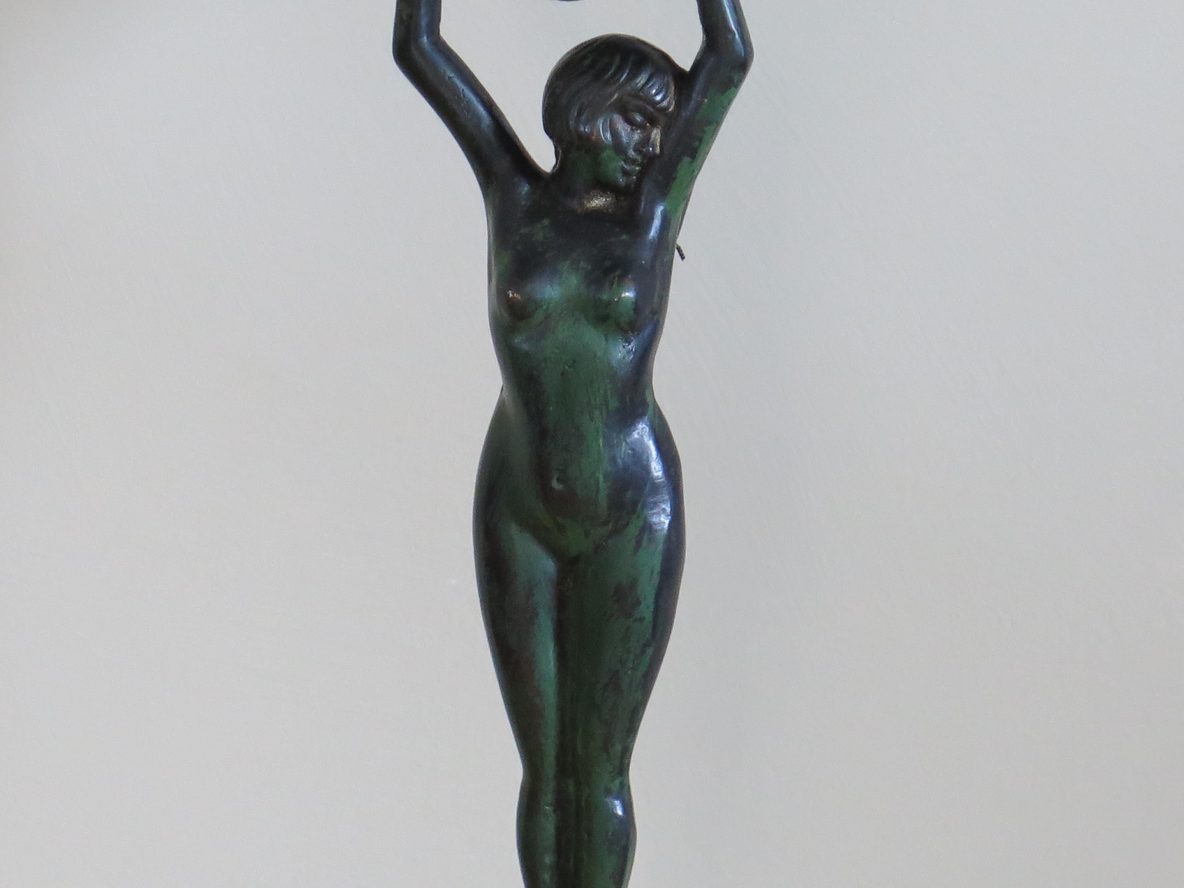 Hand-Crafted Art Deco Figurine Table Lamp Bronze Lady Sculpture, French, circa 1930 For Sale