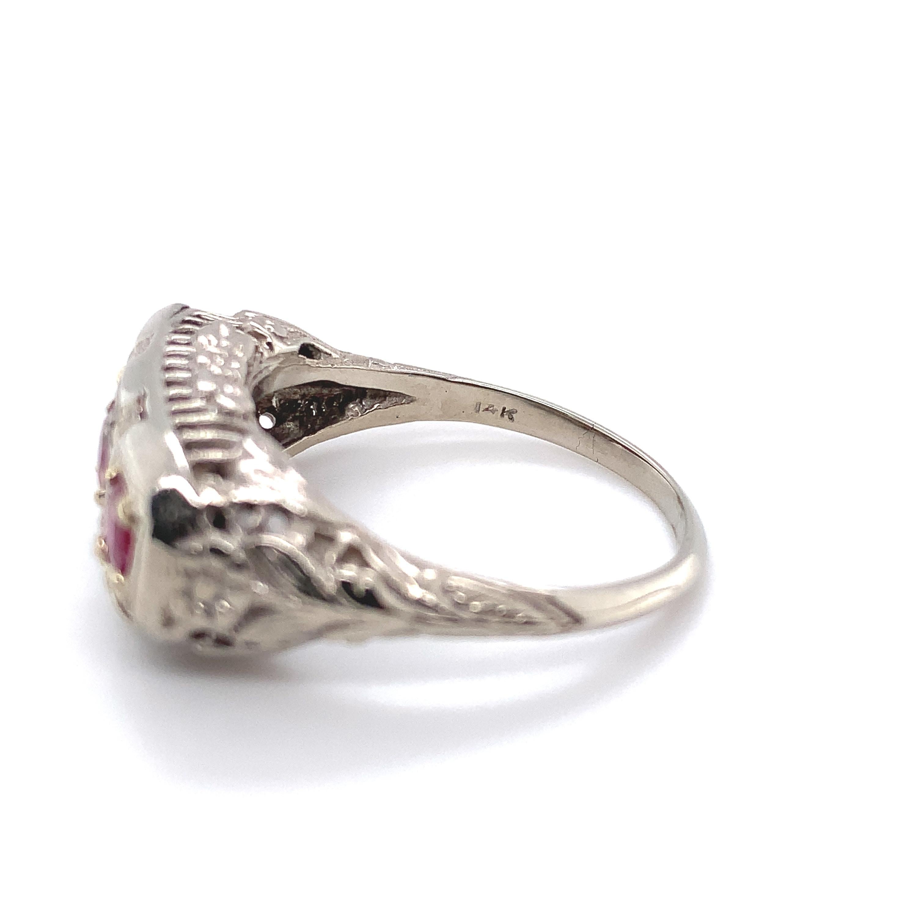 Art Deco Filigree 14K Gold Three Stone .80ct tw Ruby Ring For Sale 3