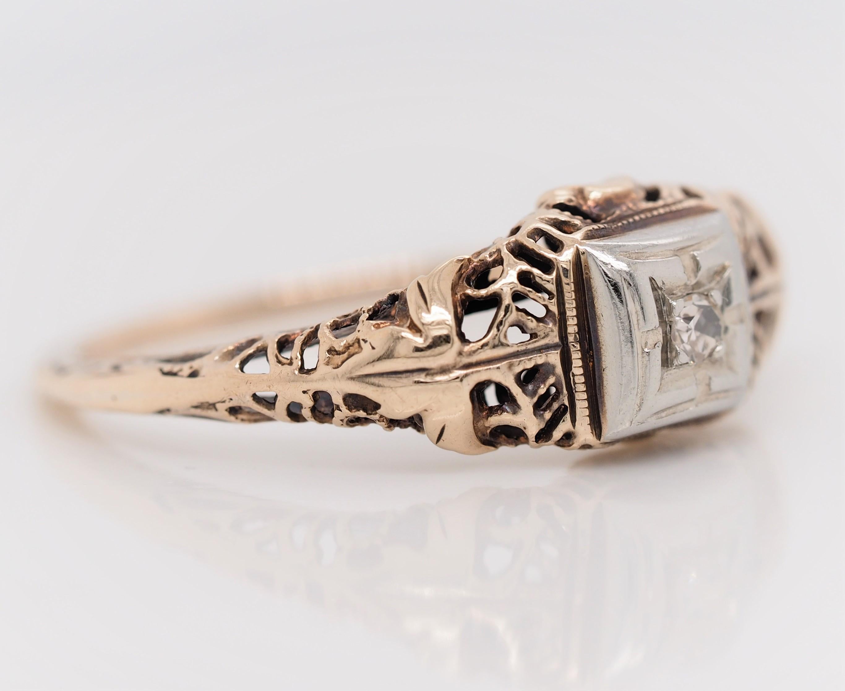 Old European Cut Art Deco Filigree Carved 10 Karat Two-Tone Gold Solitary Diamond Ring For Sale