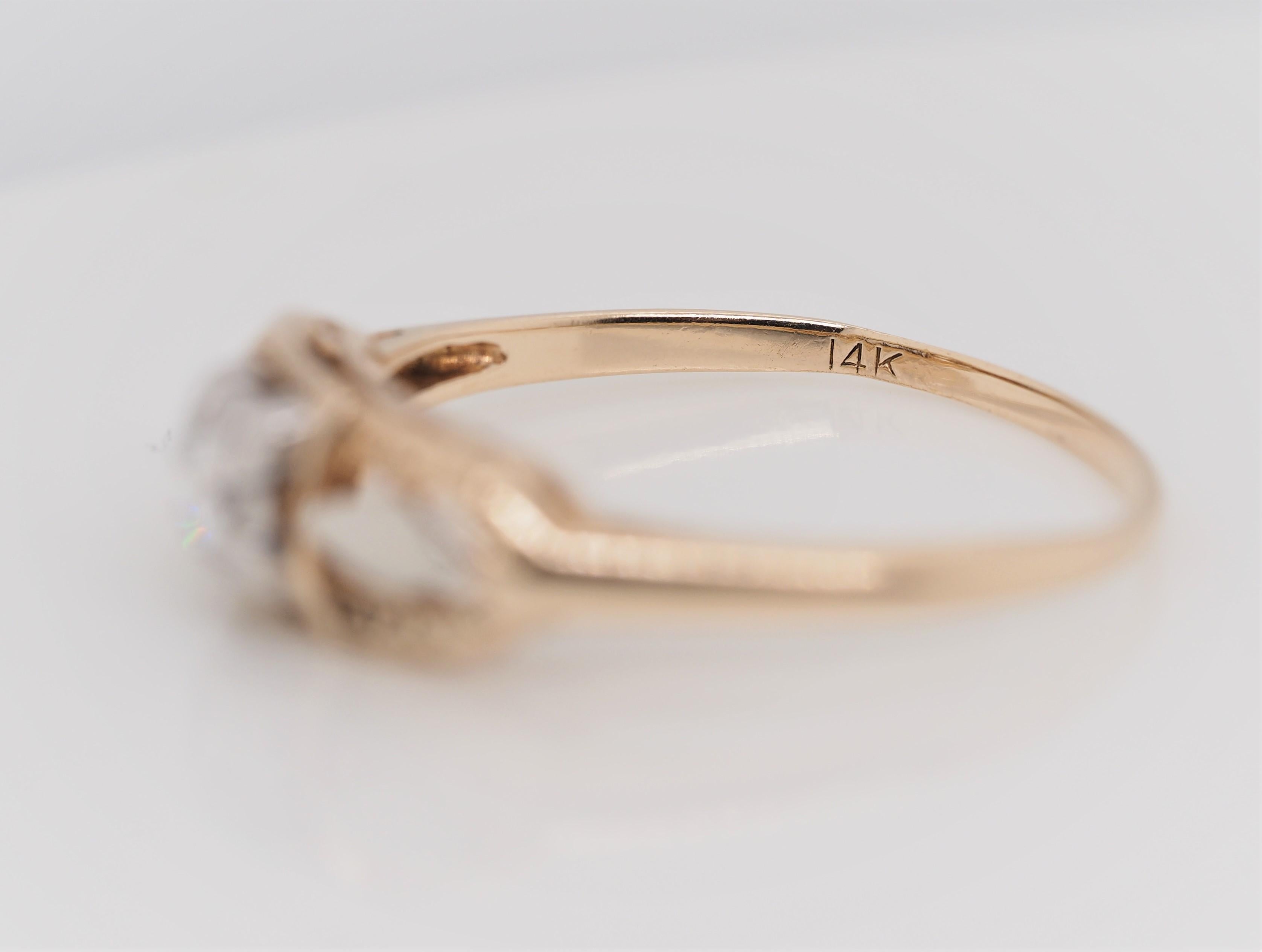 Women's Art Deco Filigree Carved 14 Karat Two-Tone Gold Solitary Diamond Ring