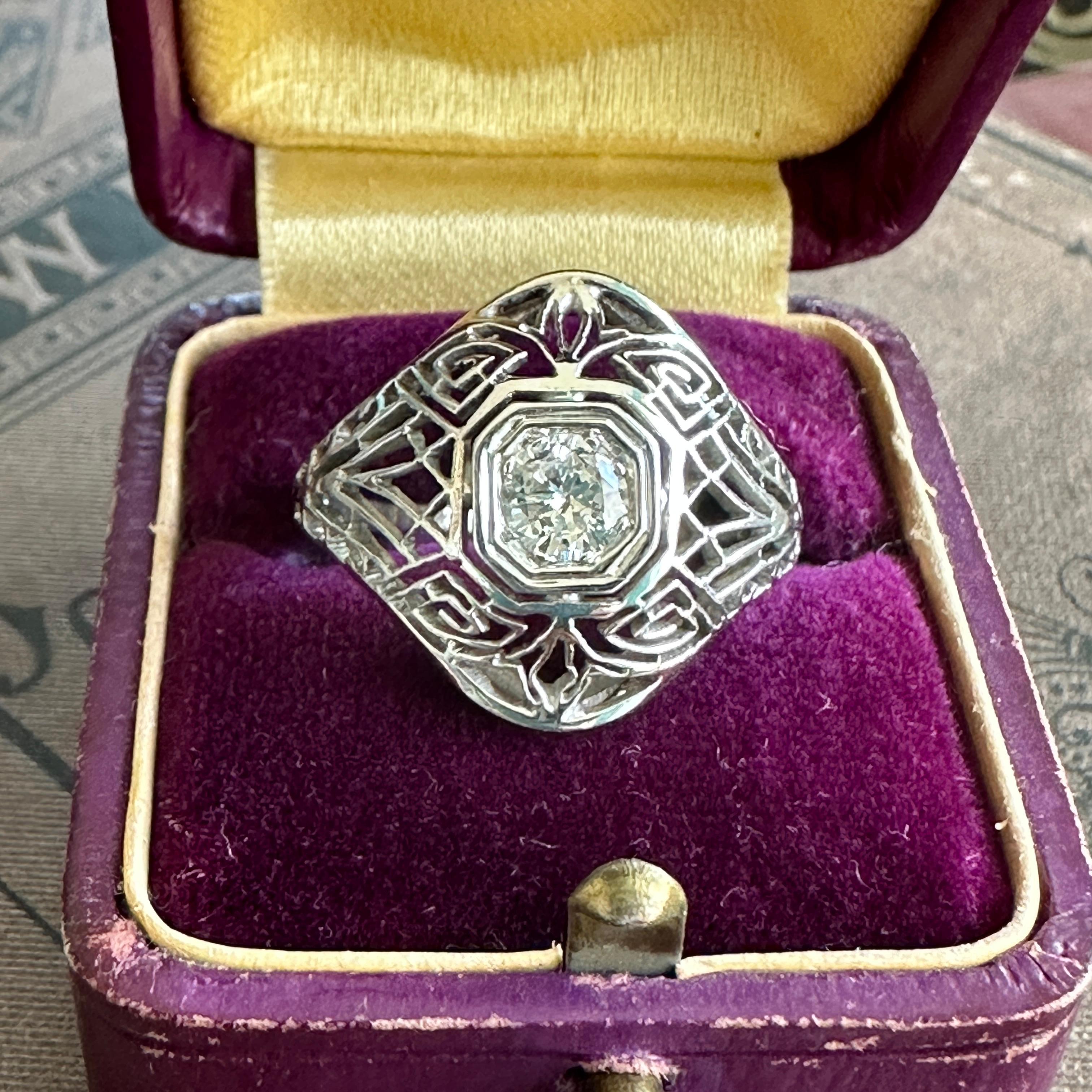 aggie ring with diamond