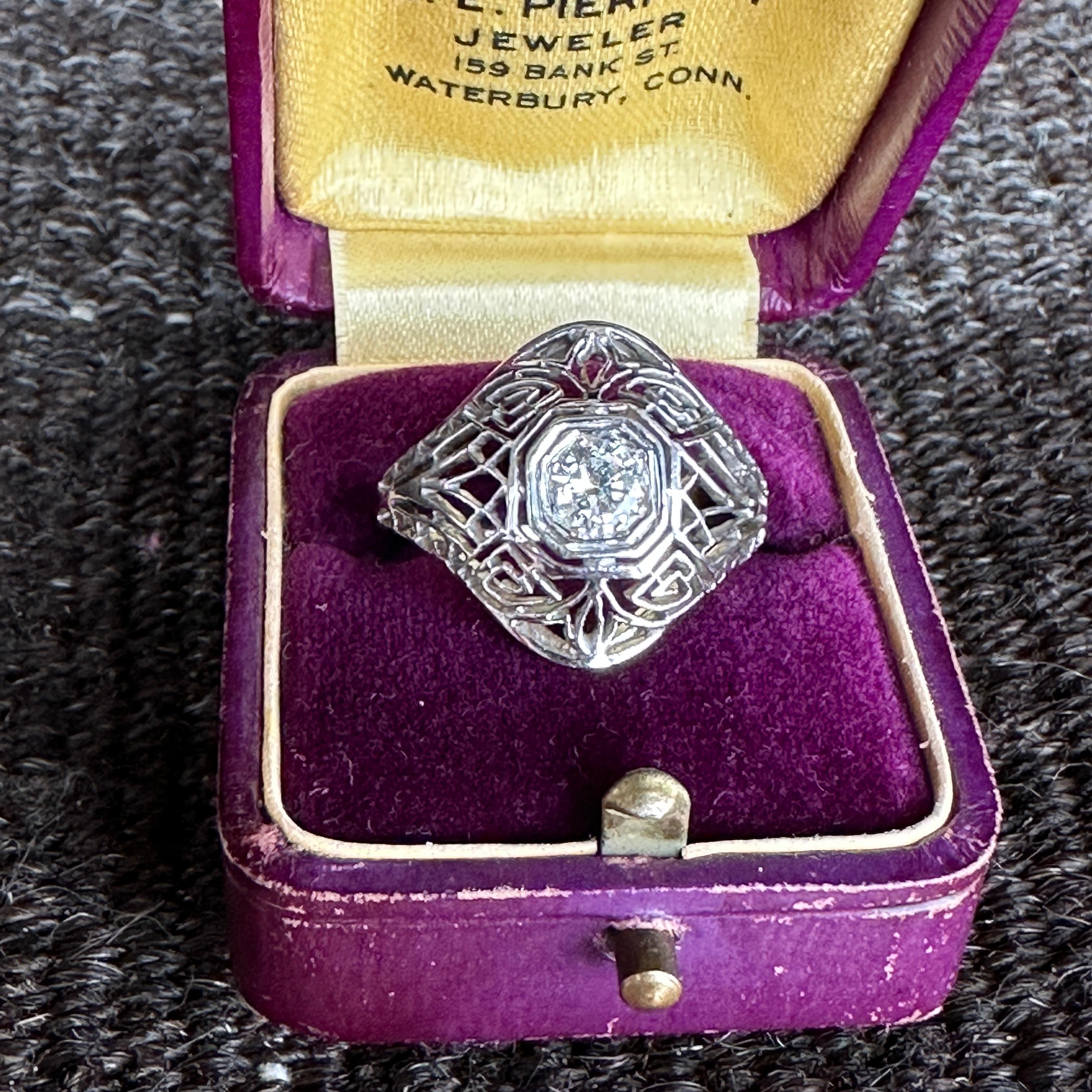 Women's Art Deco Filigree Diamond 14k White Gold Ring For Sale