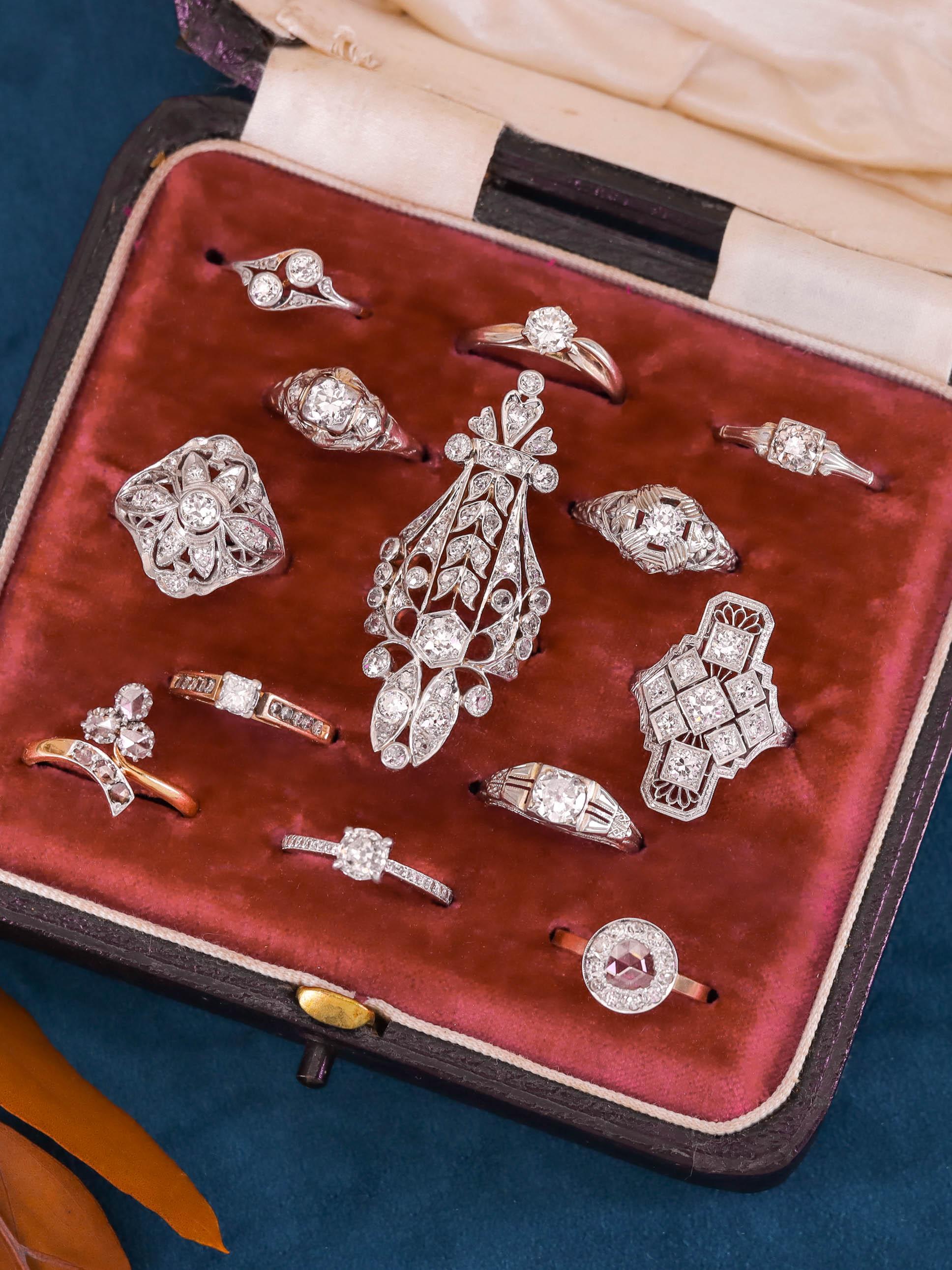 Anello Art Deco con diamanti in filigrana di palladio in vendita 1