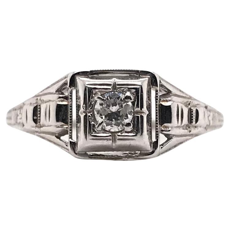 Art Deco Filigree Ring With Diamond Accent For Sale