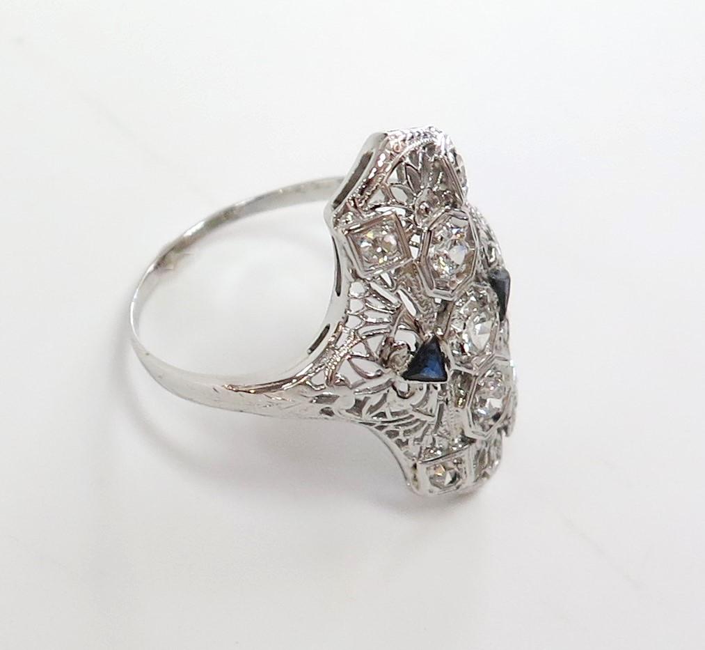 Old European Cut Art Deco Filigree Ring with Diamonds and Sapphires, 18 Karat White Gold