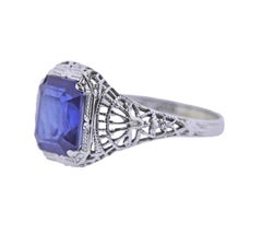 Art Deco Filigree Sapphire Gold Ring