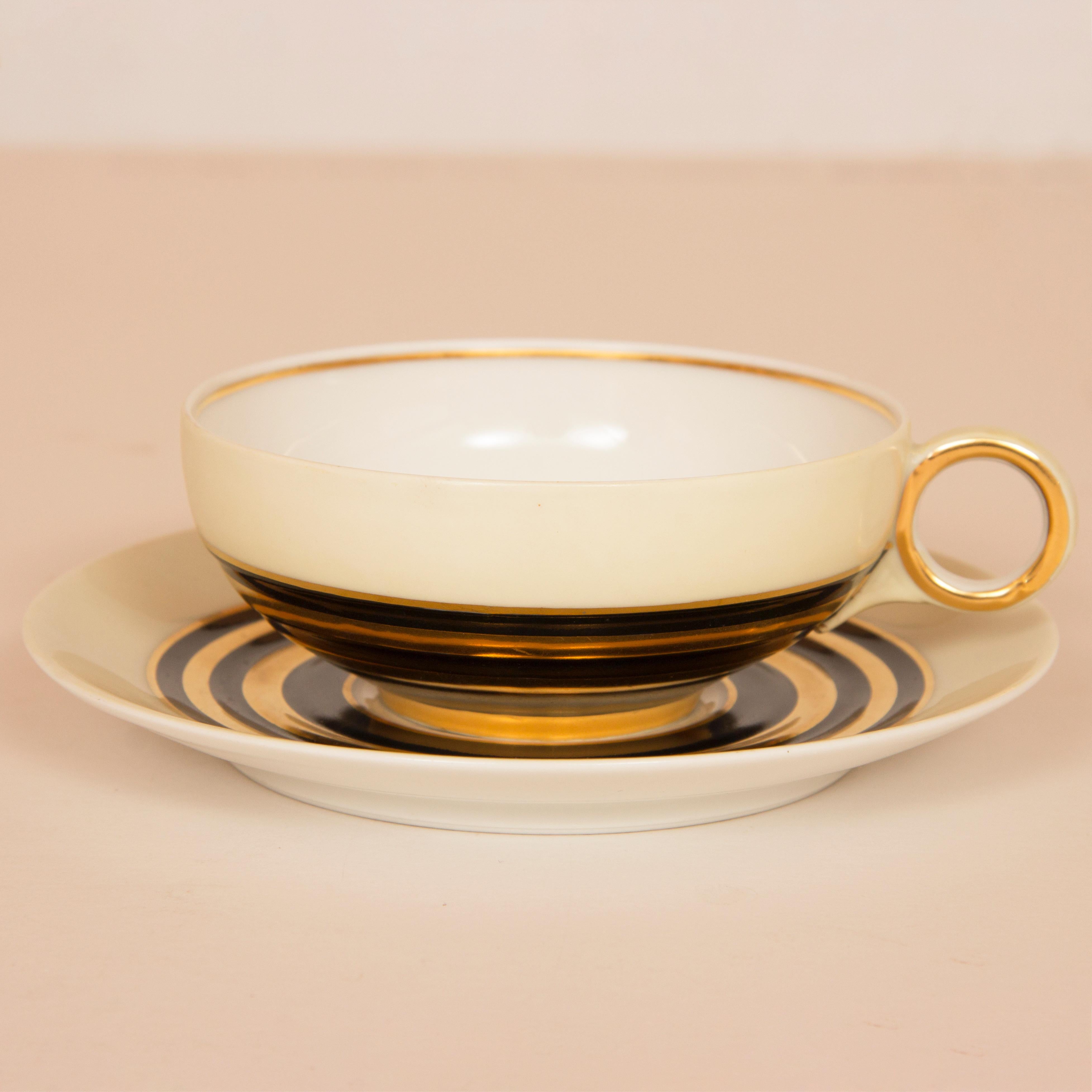 Art Deco Fine Bone Chine Tea Set by Charles Ahrenfeldt for Limoges In Good Condition In London, GB