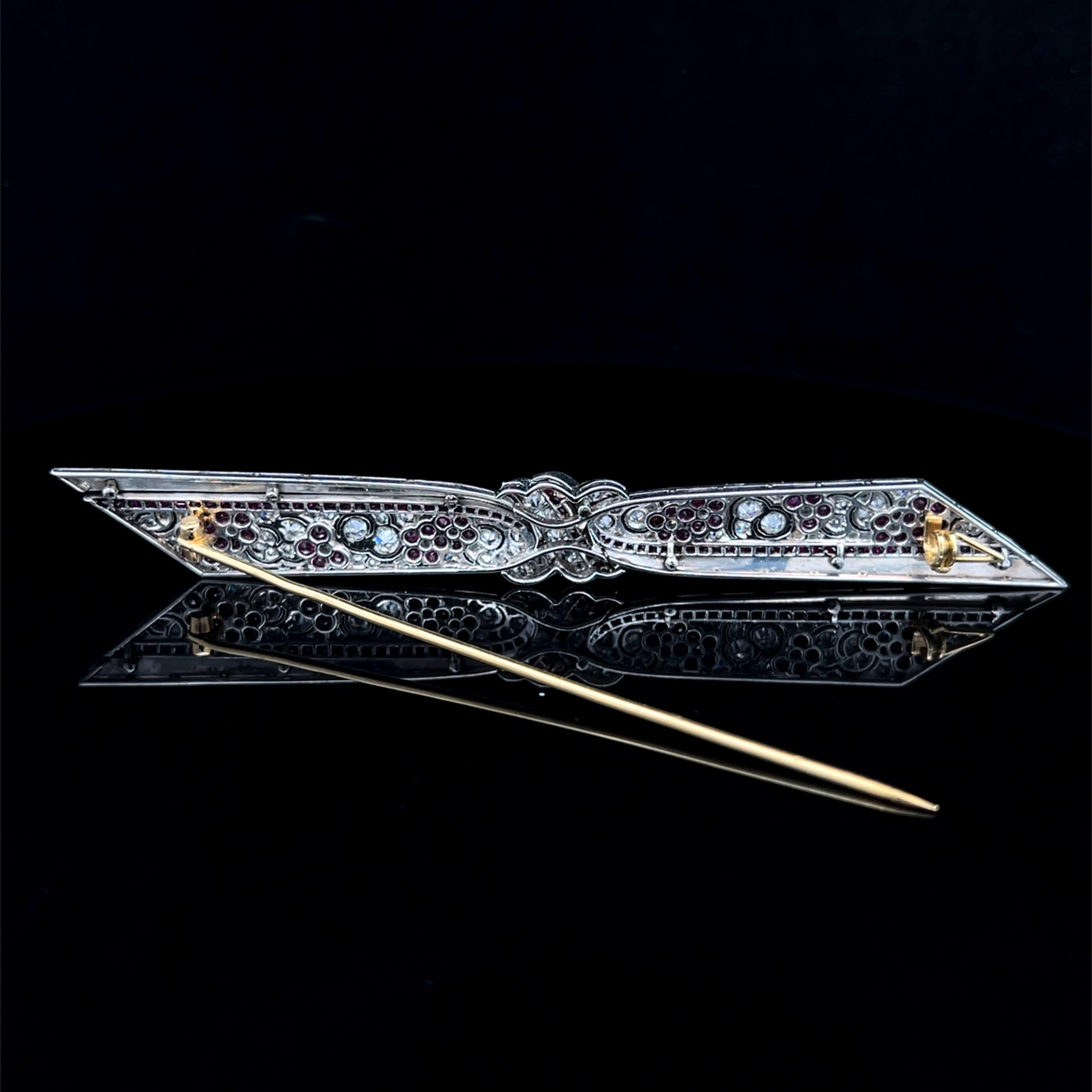 Art Deco Fine Ruby, Diamond and Enamel Brooch Circa 1925 For Sale 2