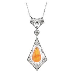 Collier Art déco en platine, opale de feu et diamants de 3,32 carats