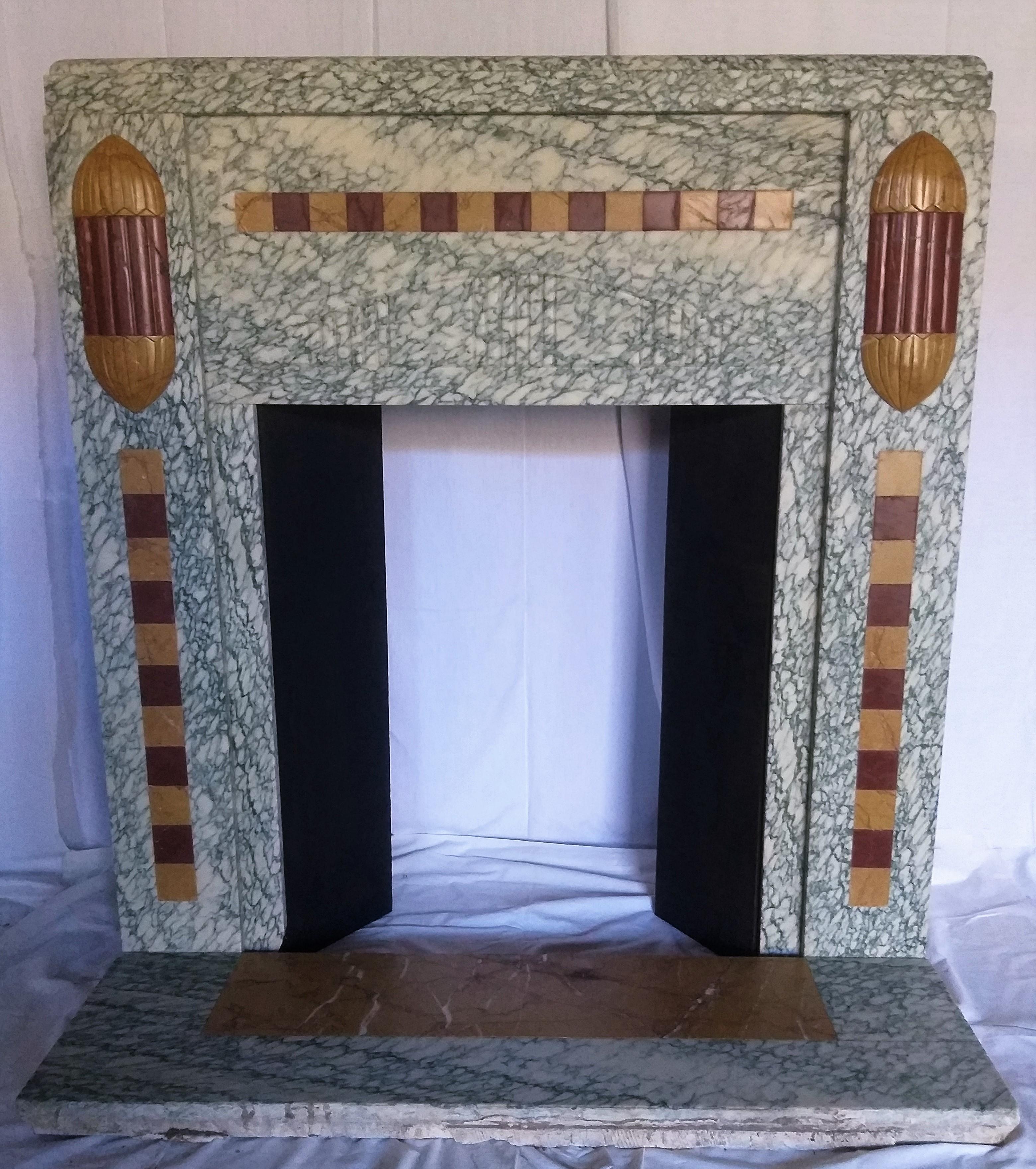 Art Deco Fireplace, Small and Lovely, 1927 For Sale 4