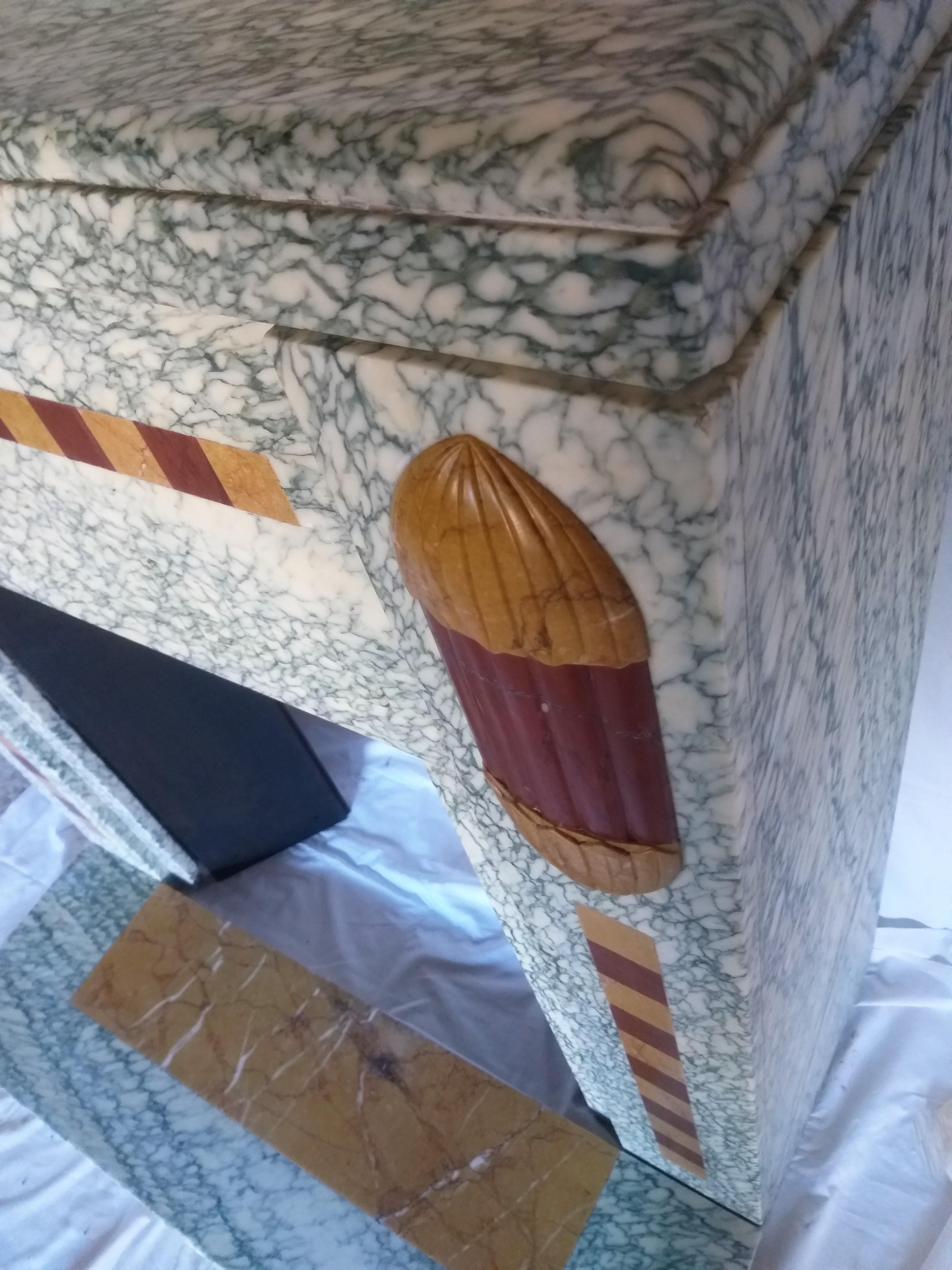 Art Deco Fireplace, Small and Lovely, 1927 For Sale 3