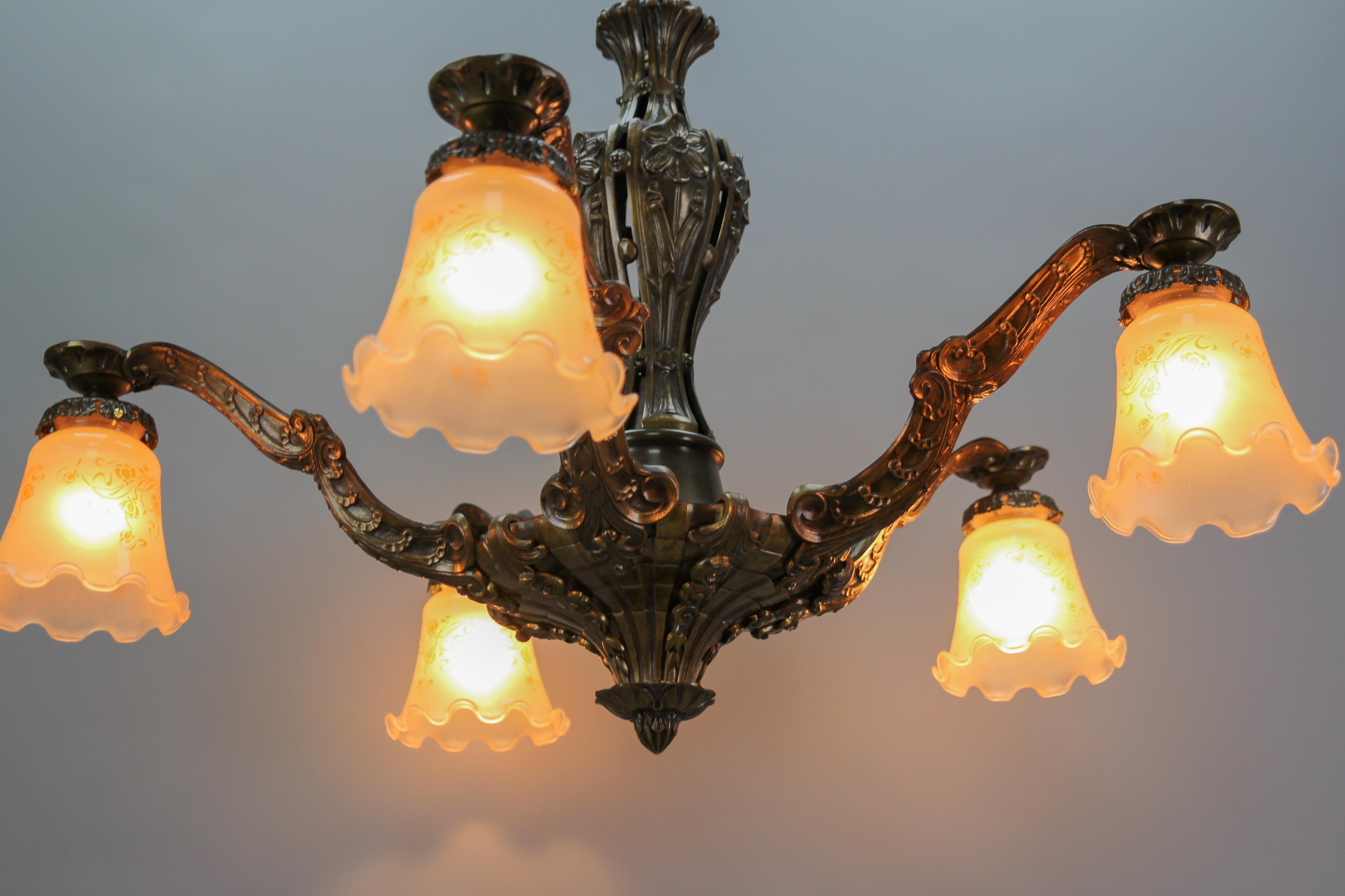 French Art Deco Five-Light Bronze and Glass Floral Motif Chandelier, 1920s For Sale